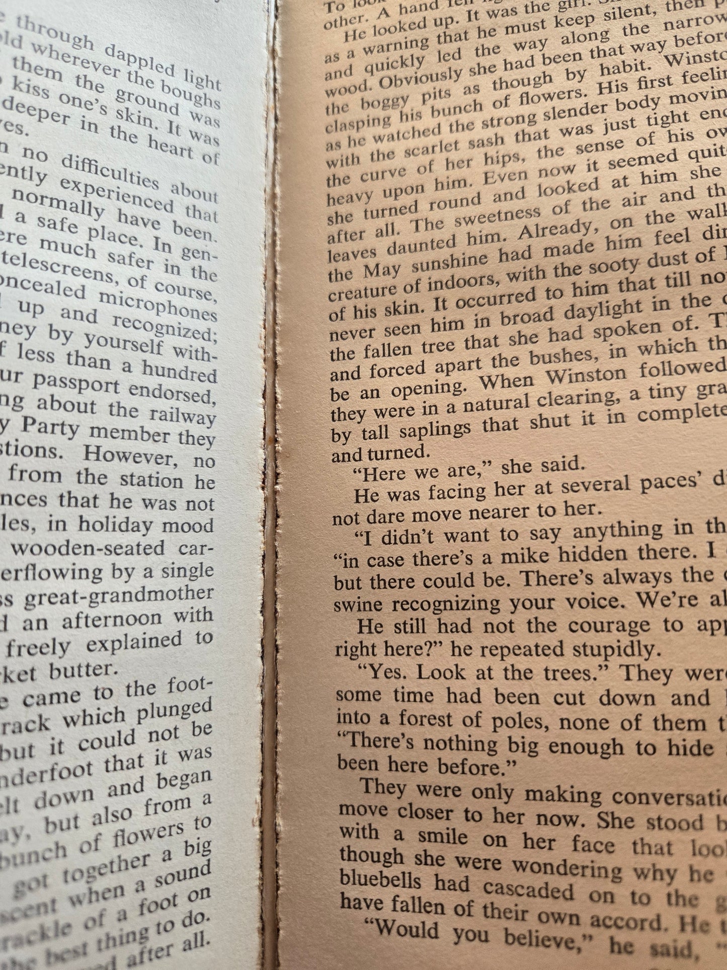 1984 // George Orwell // Signet 11th Printing 1954 // Vintage Paperback Dystopian