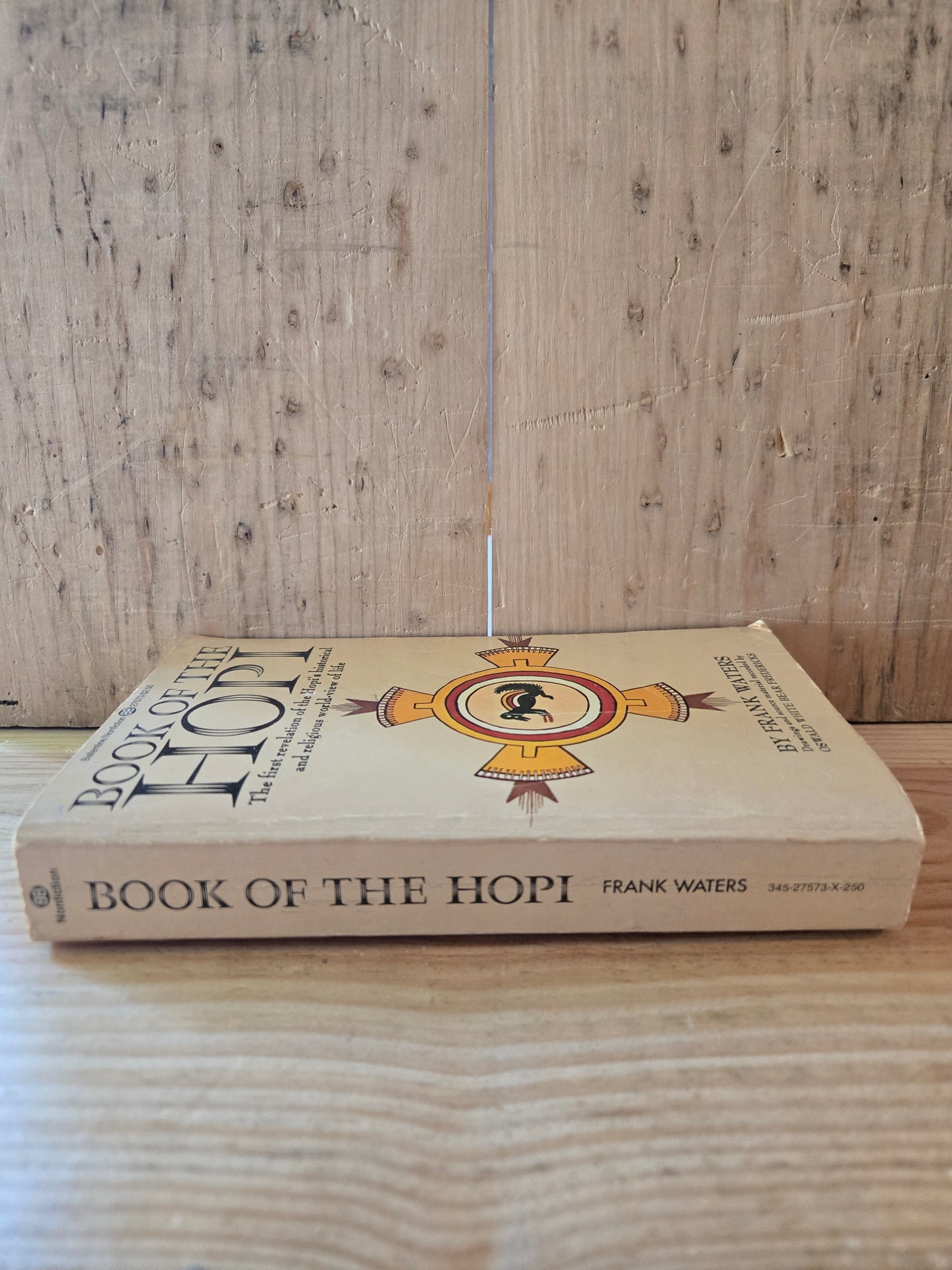 Book of the Hopi // Frank Waters // 1977 // Vintage Paperback Mythology Spirituality