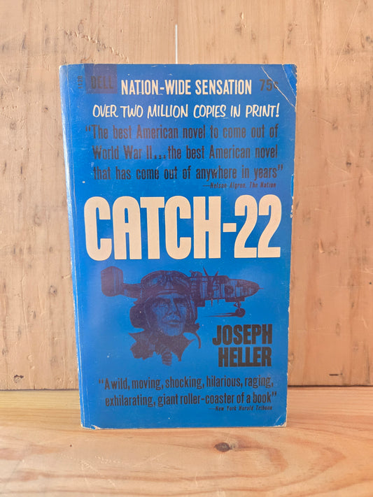 Catch-22 // Joseph Heller // 1967 // Vintage Paperback