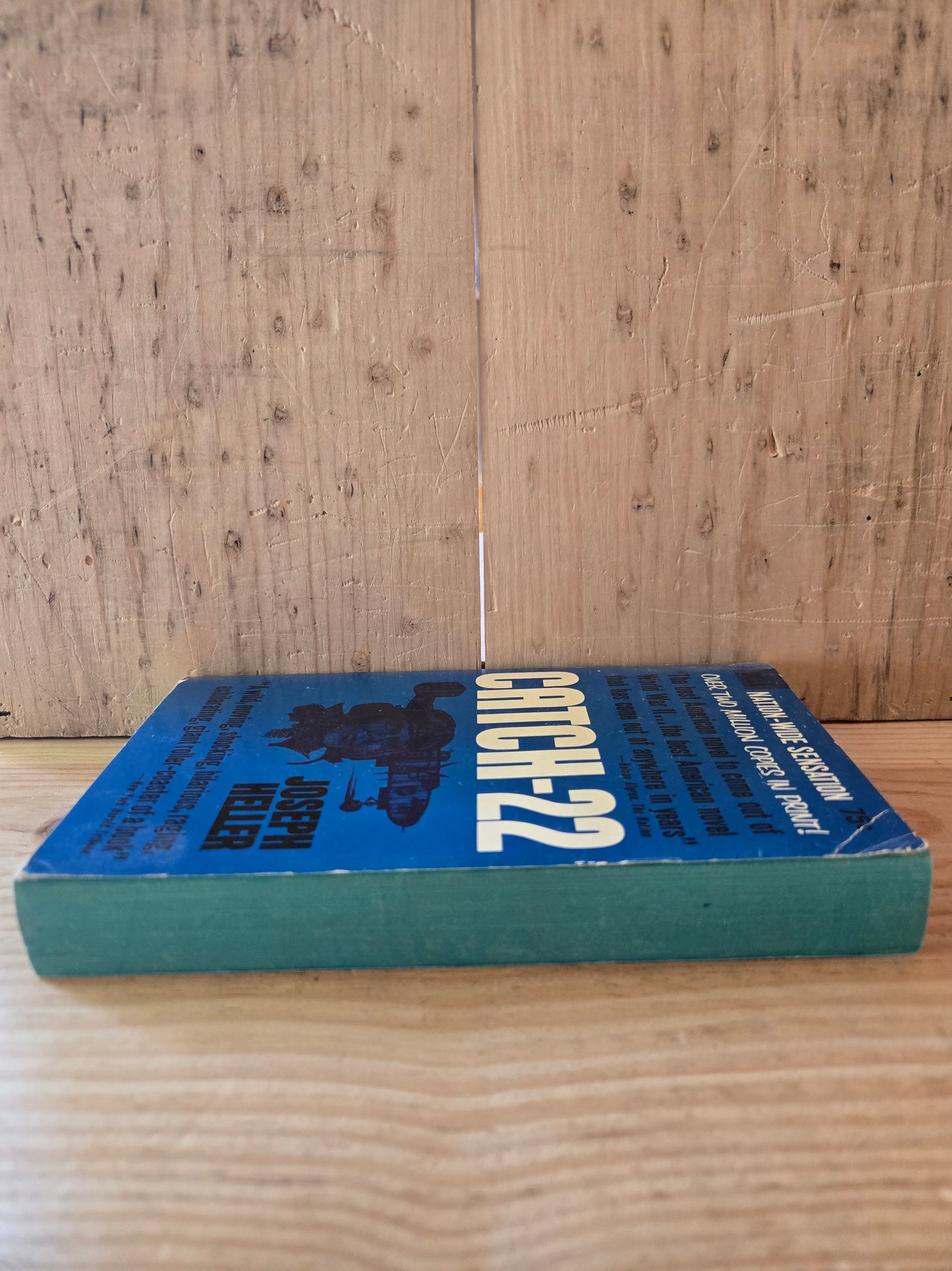 Catch-22 // Joseph Heller // 1967 // Vintage Paperback