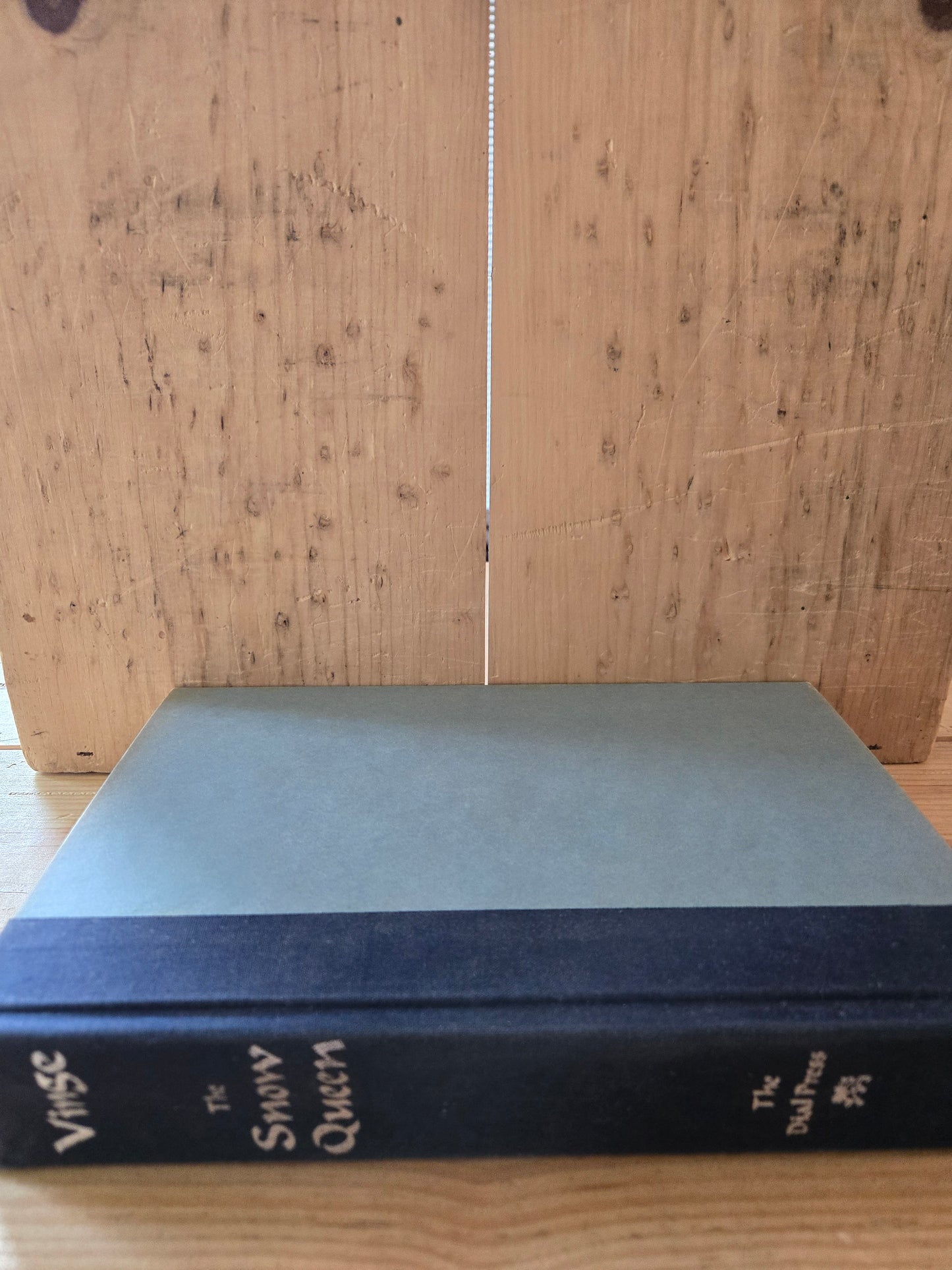 SIGNED and INSCRIBED The Snow Queen // Joan D. Vinge // 1st Edition 1st Printing 1980 // Vintage Hardcover Sci-fi