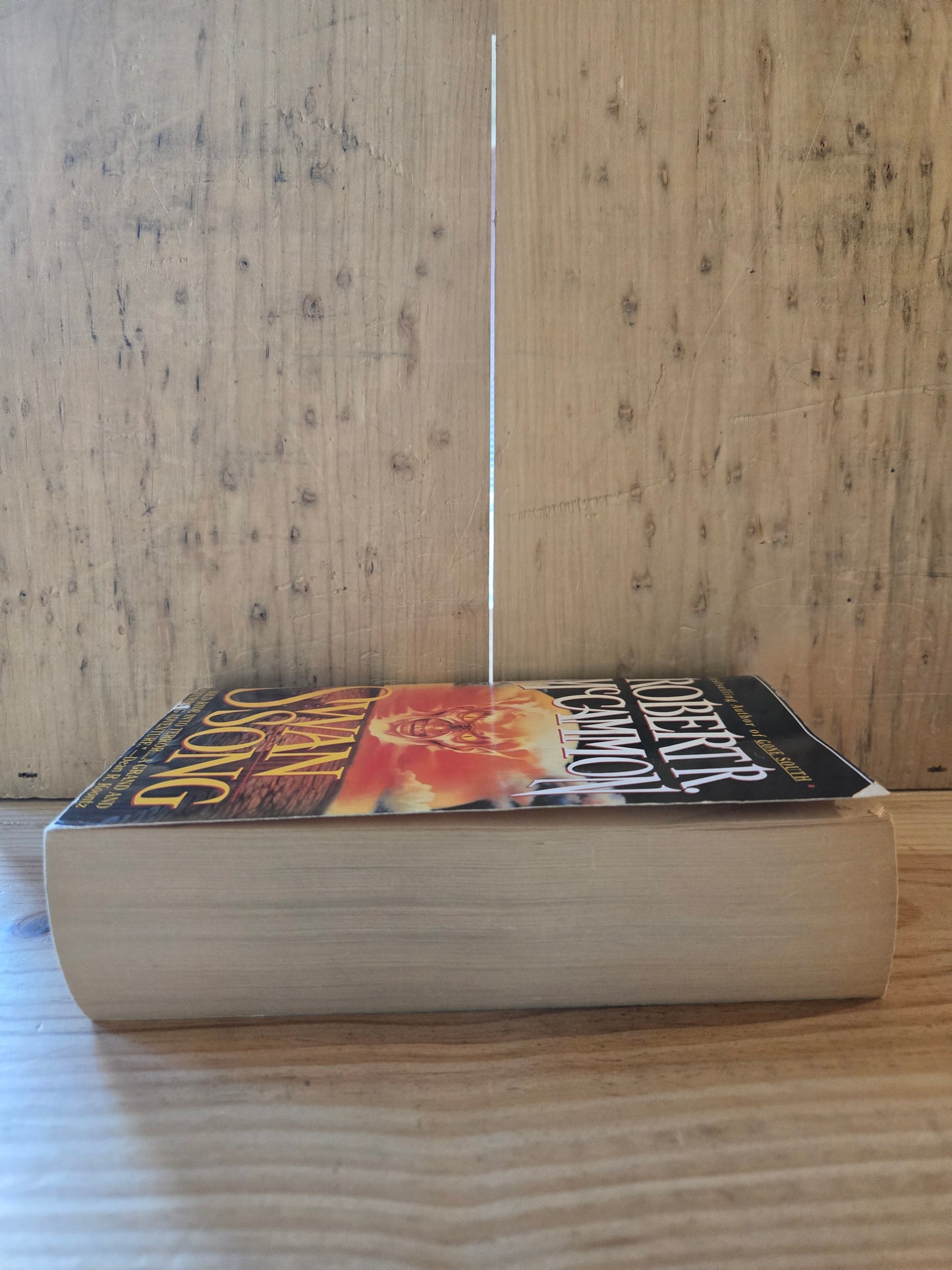 Swan Song // Robert R. McCammon // 1987 // Vintage Paperback Horror Post-Apocalyptic