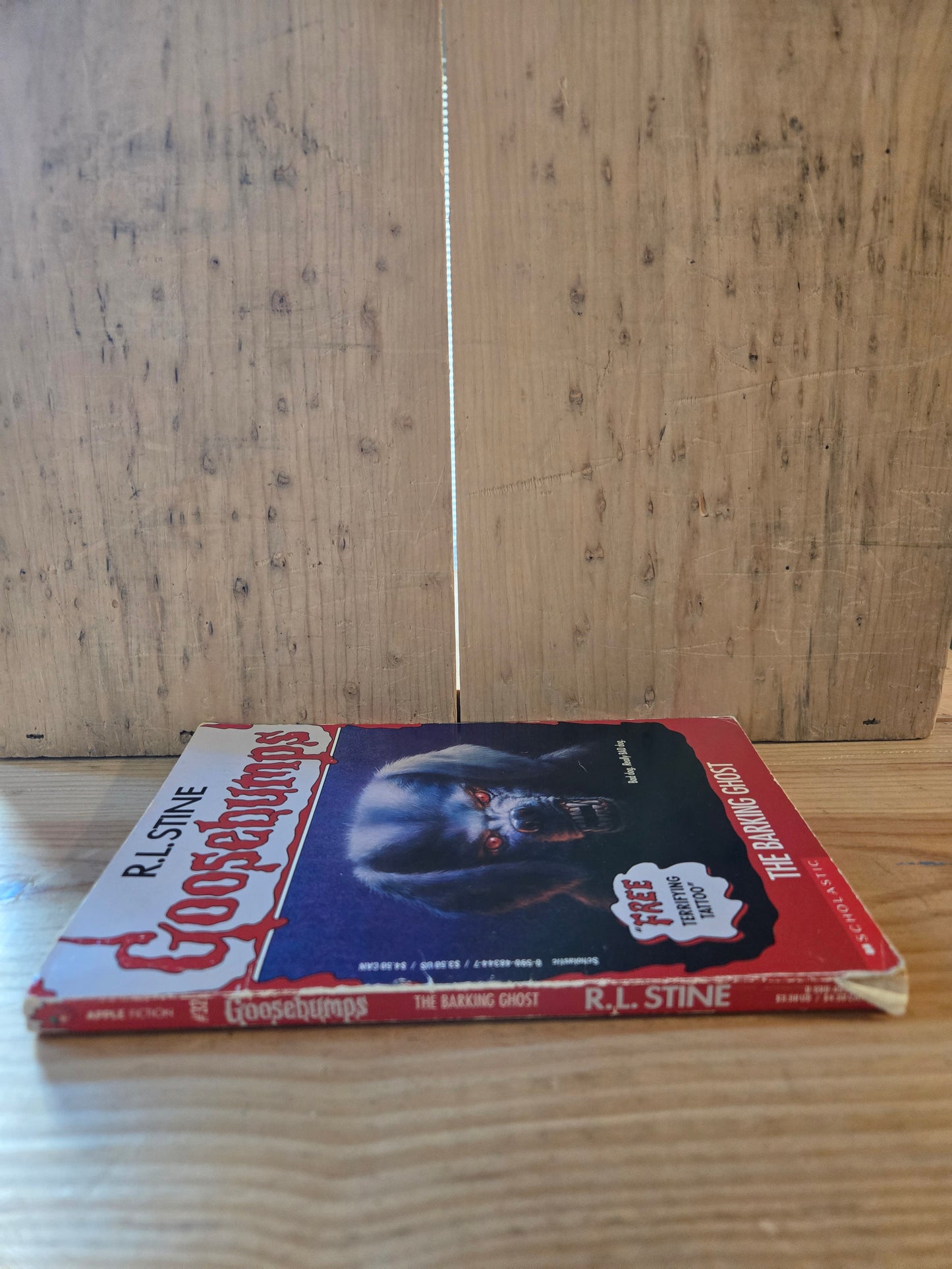 Goosebumps #32: The Barking Ghost // R.L. Stine // 1st Printing 1995 // Vintage Paperback