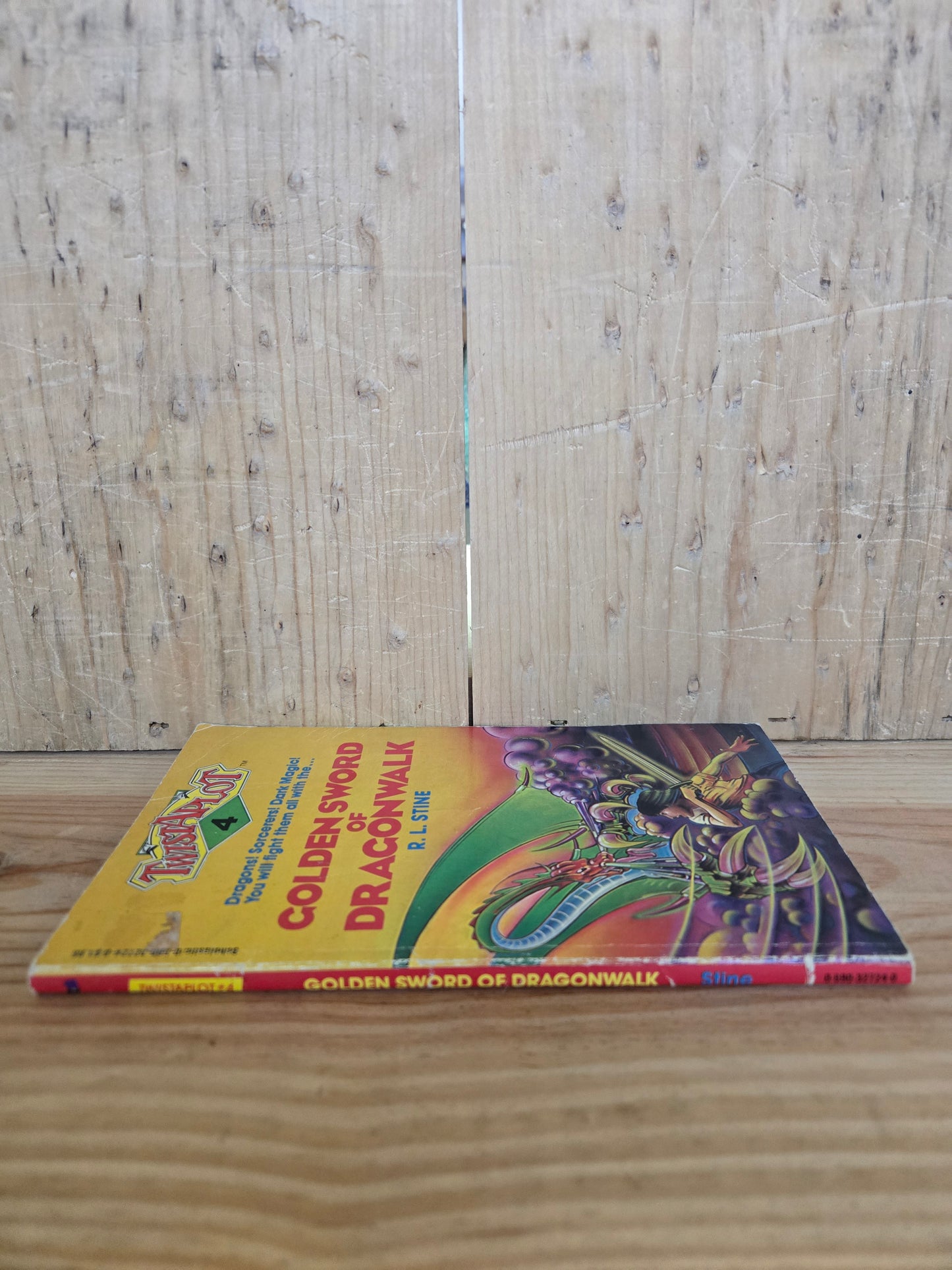 Twistaplot #4: Golden Sword of Dragonwalk // R.L. Stine // 1983 // Vintage Paperback Fantasy Choose Your Own Adventure