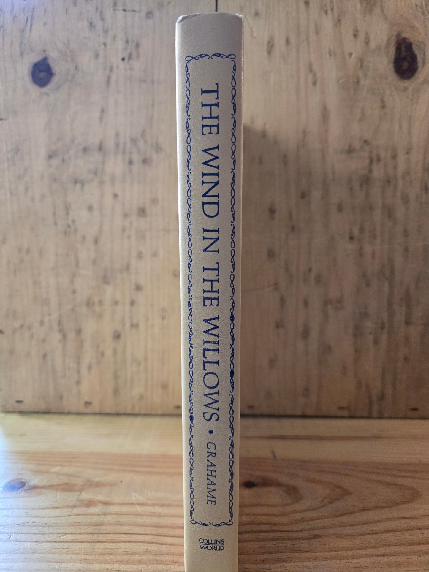The Wind in the Willows // Kenneth Grahame // Book Club Edition 1966 // Vintage Hardcover