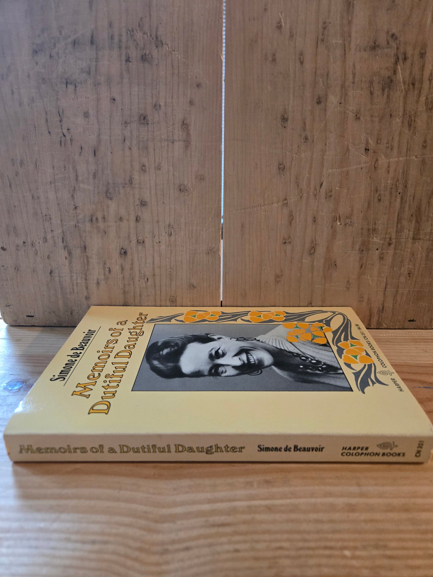 Memoirs of a Dutiful Daughter // Simone de Beauvoir // 1974 // Vintage Paperback