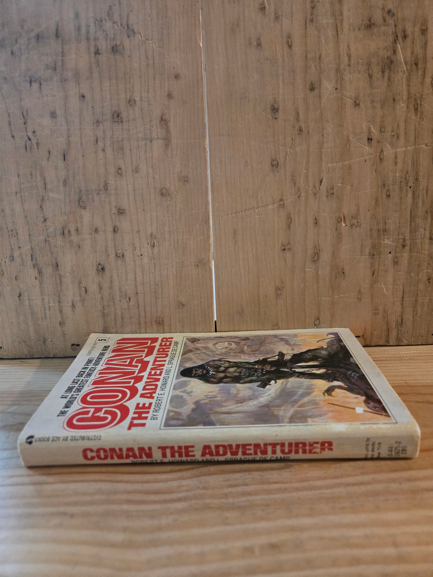 Conan The Adventurer // Robert E. Howard and L. Sprague de Camp // 1966 // Vintage Paperback Fantasy