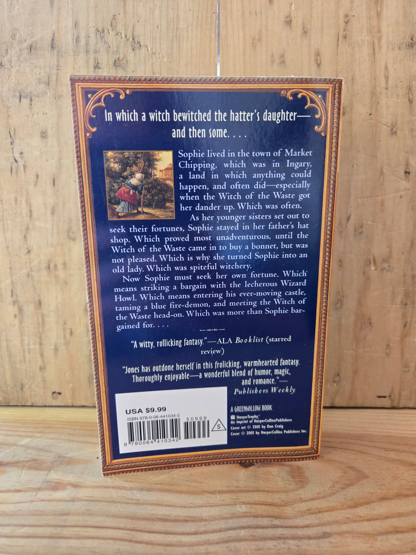 Howl's Moving Castle // Diana Wynne Jones // 2001 // Vintage Paperback Fantasy