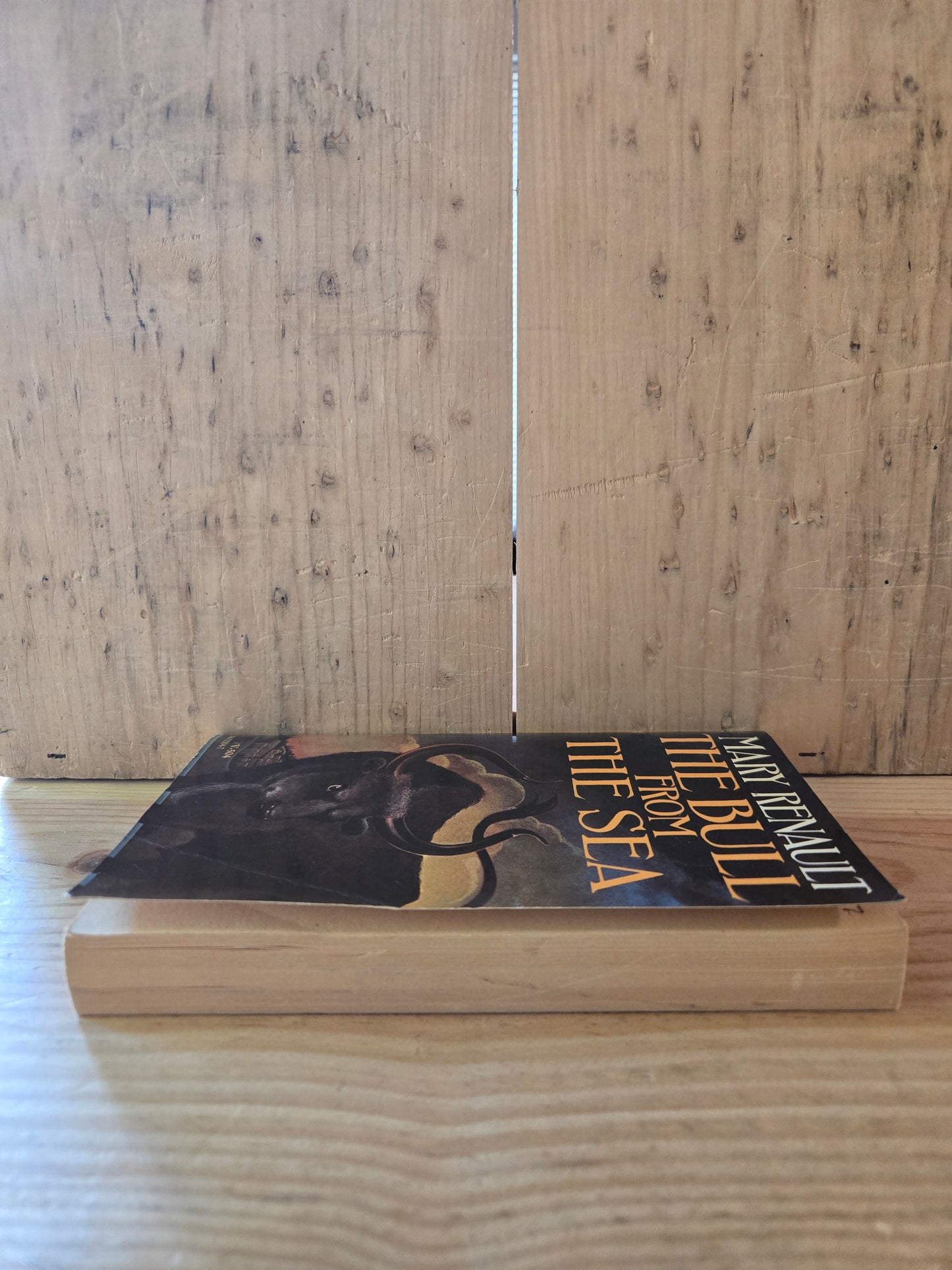 The Bull from the Sea // Mary Renault // 1975 // Vintage Paperback