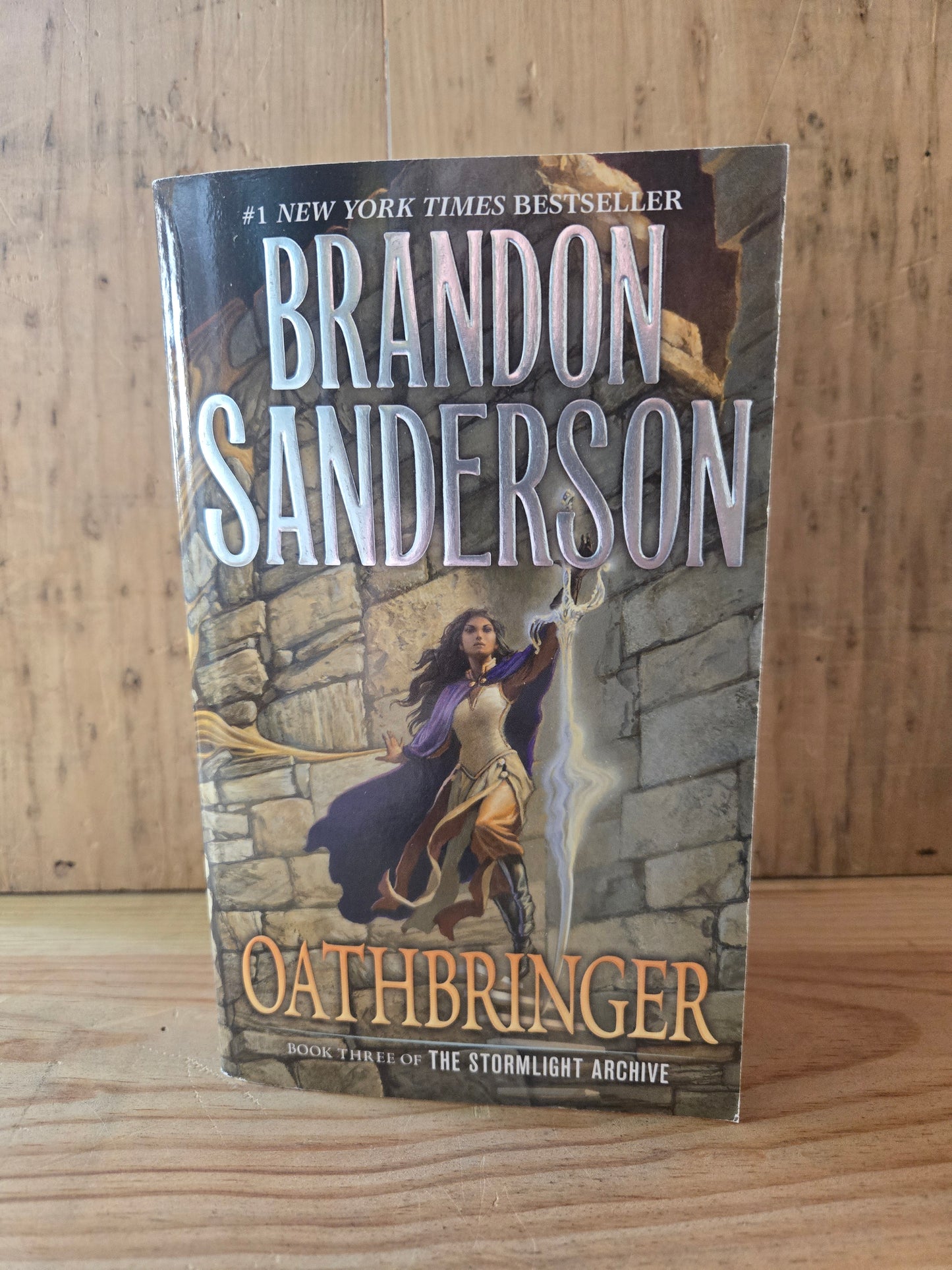 Oathbringer (Book 3 of The Stormlight Archive) // Brandon Sanderson // 2019 // Paperback Fantasy