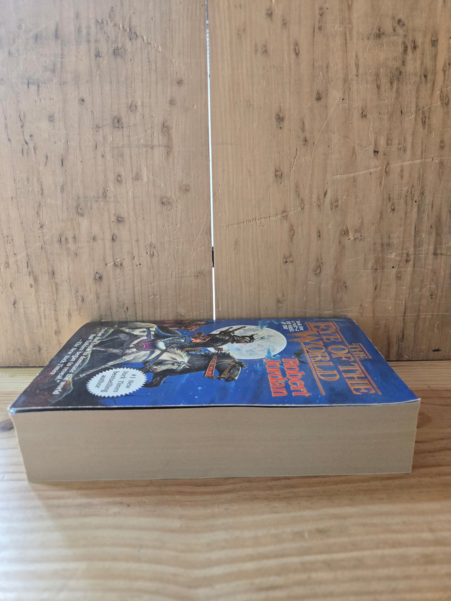 The Eye of The World (Book One in The Wheel of Time) // Robert Jordan // 1990 // Vintage Paperback Fantasy