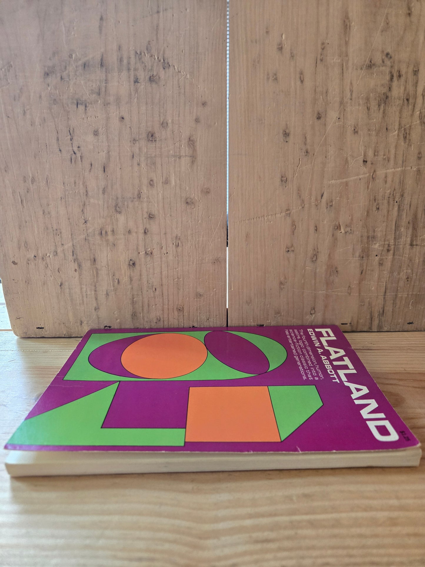 Flatland // Edwin A. Abbott // 1952 // Vintage Paperback Sci-fi