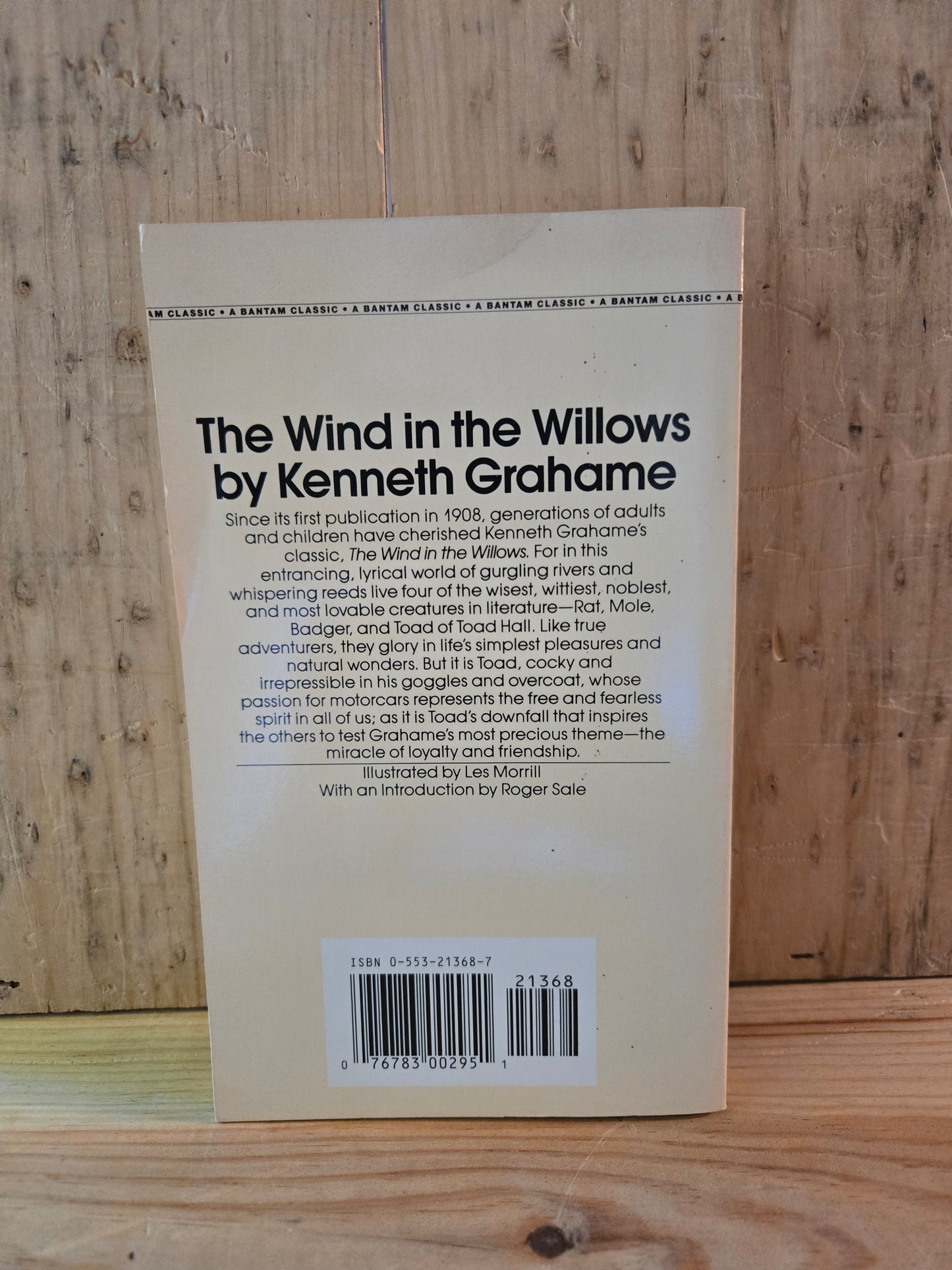 The Wind in the Willows // Kenneth Grahame // 1982 // Vintage Paperback