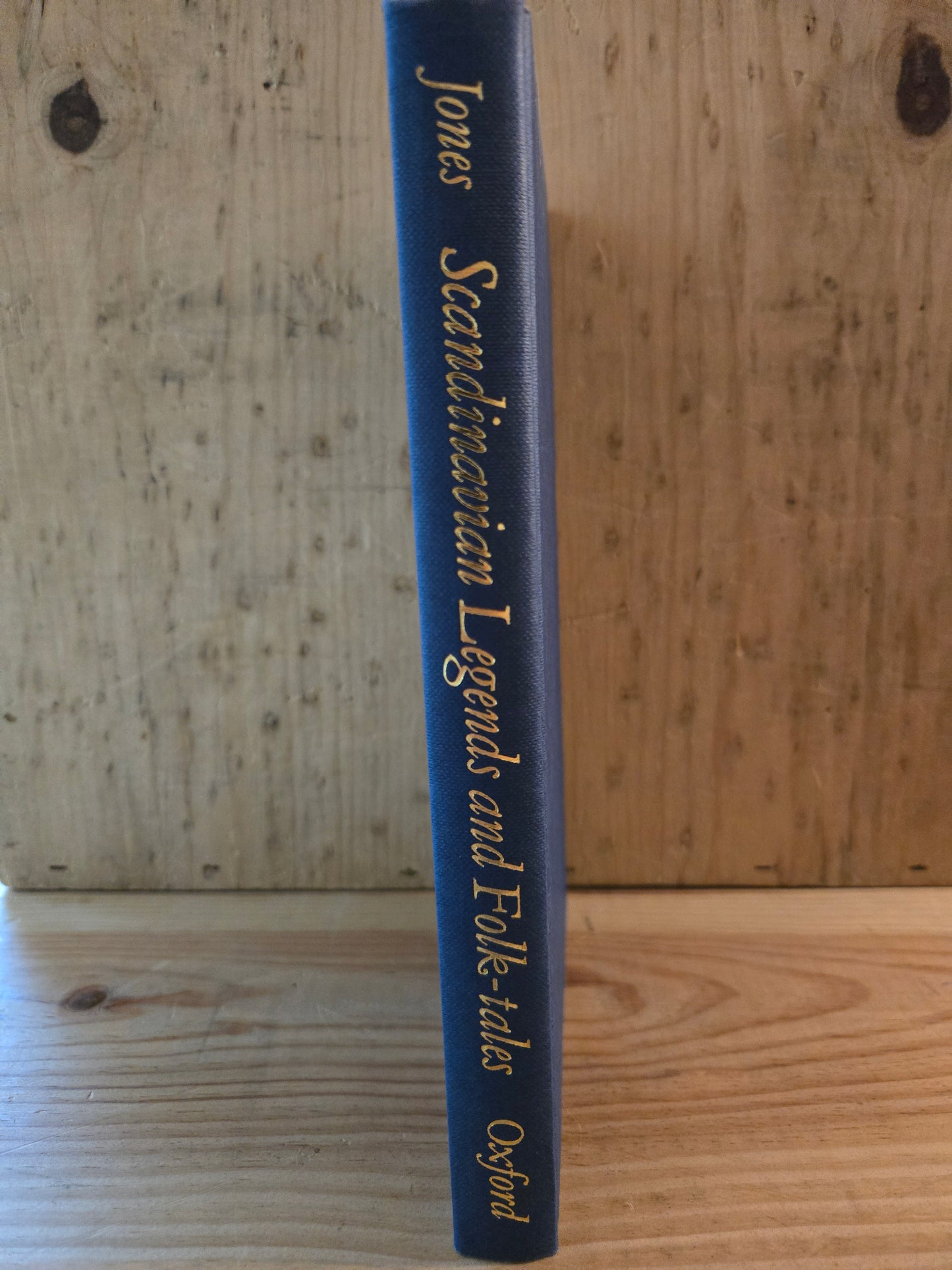 Scandinavian Legends and Folk-tales // Retold by Gwyn Jones // 1979 // Vintage Hardcover Mythology