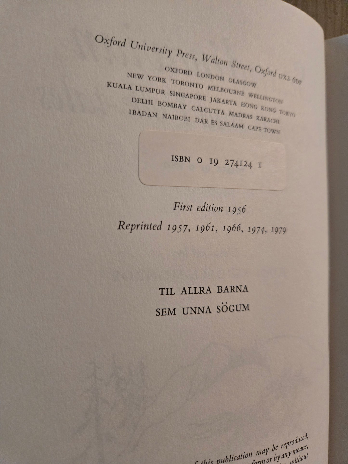 Scandinavian Legends and Folk-tales // Retold by Gwyn Jones // 1979 // Vintage Hardcover Mythology