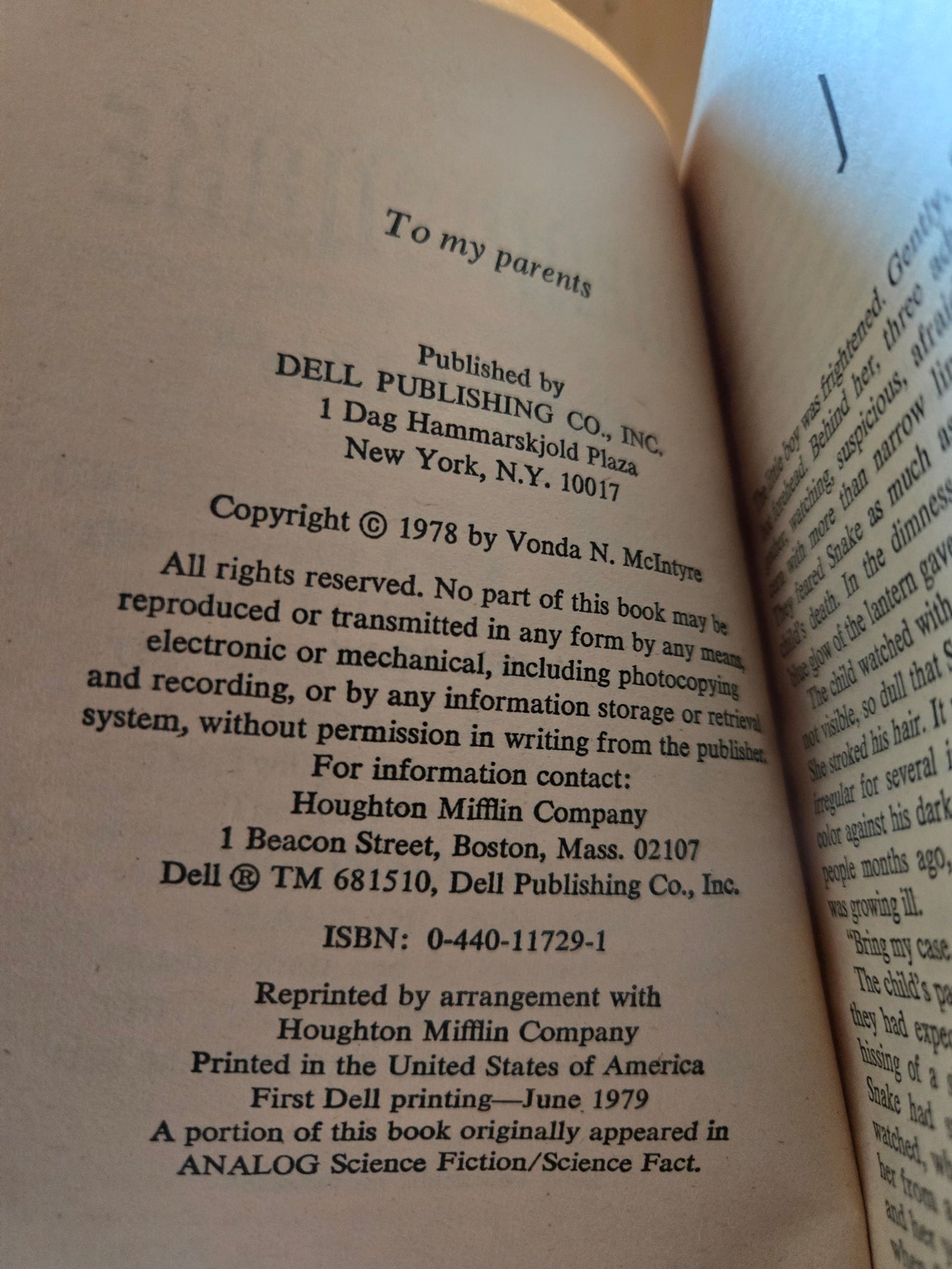 Dreamsnake // Vonda N. McIntyre // 1979 // Vintage Paperback Sci-fi Fantasy