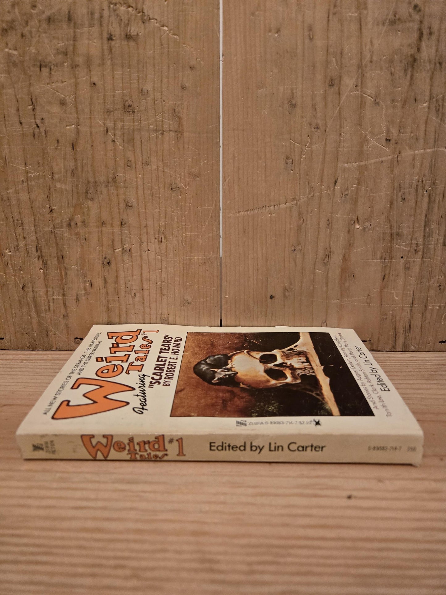 Weird Tales #1 // Edited by Lin Carter // 1980 // Vintage Paperback Mystery Fantasy Supernatural