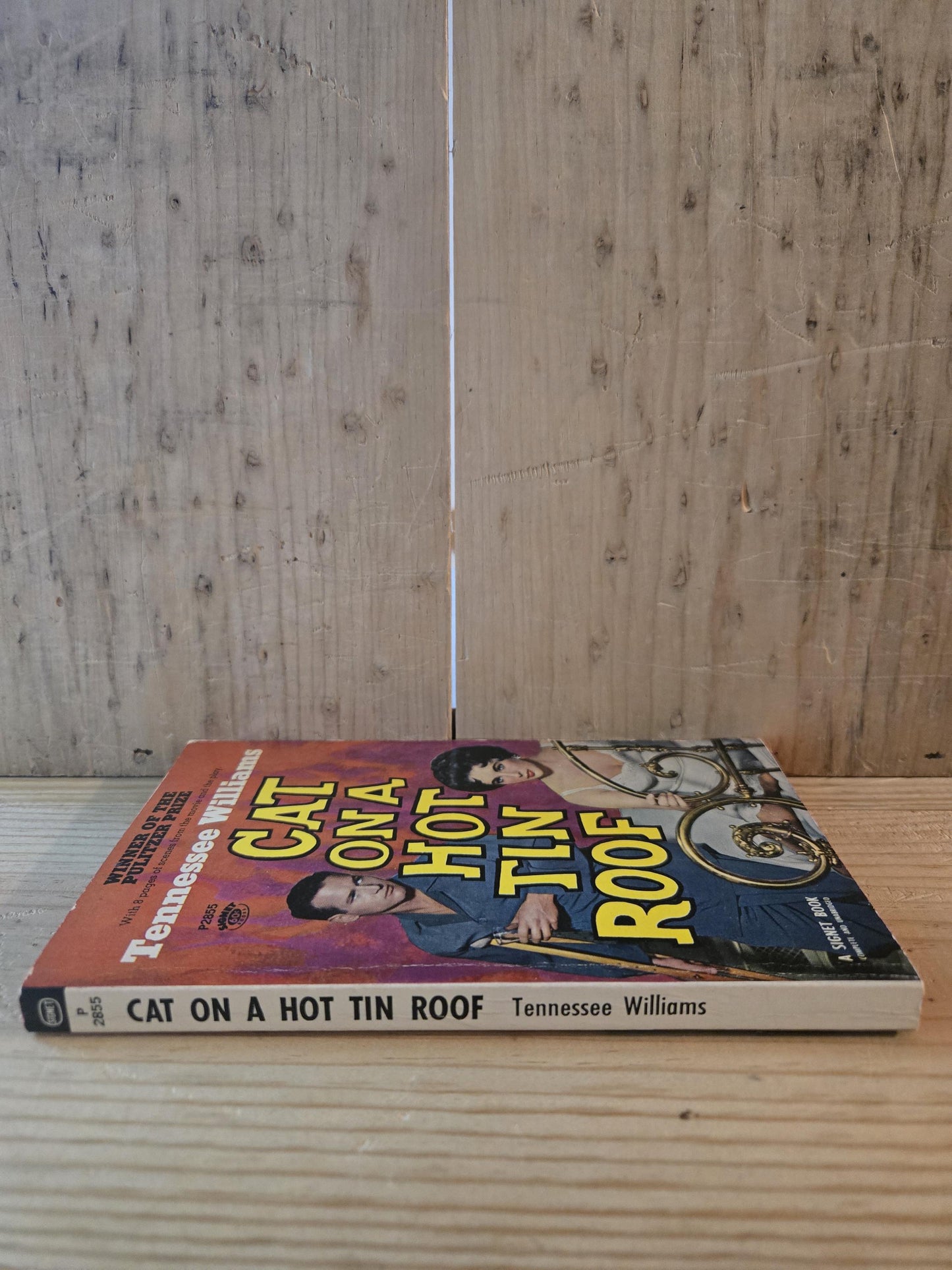 Cat on a Hot Tin Roof // Tennessee Williams // 1950s // Vintage Paperback