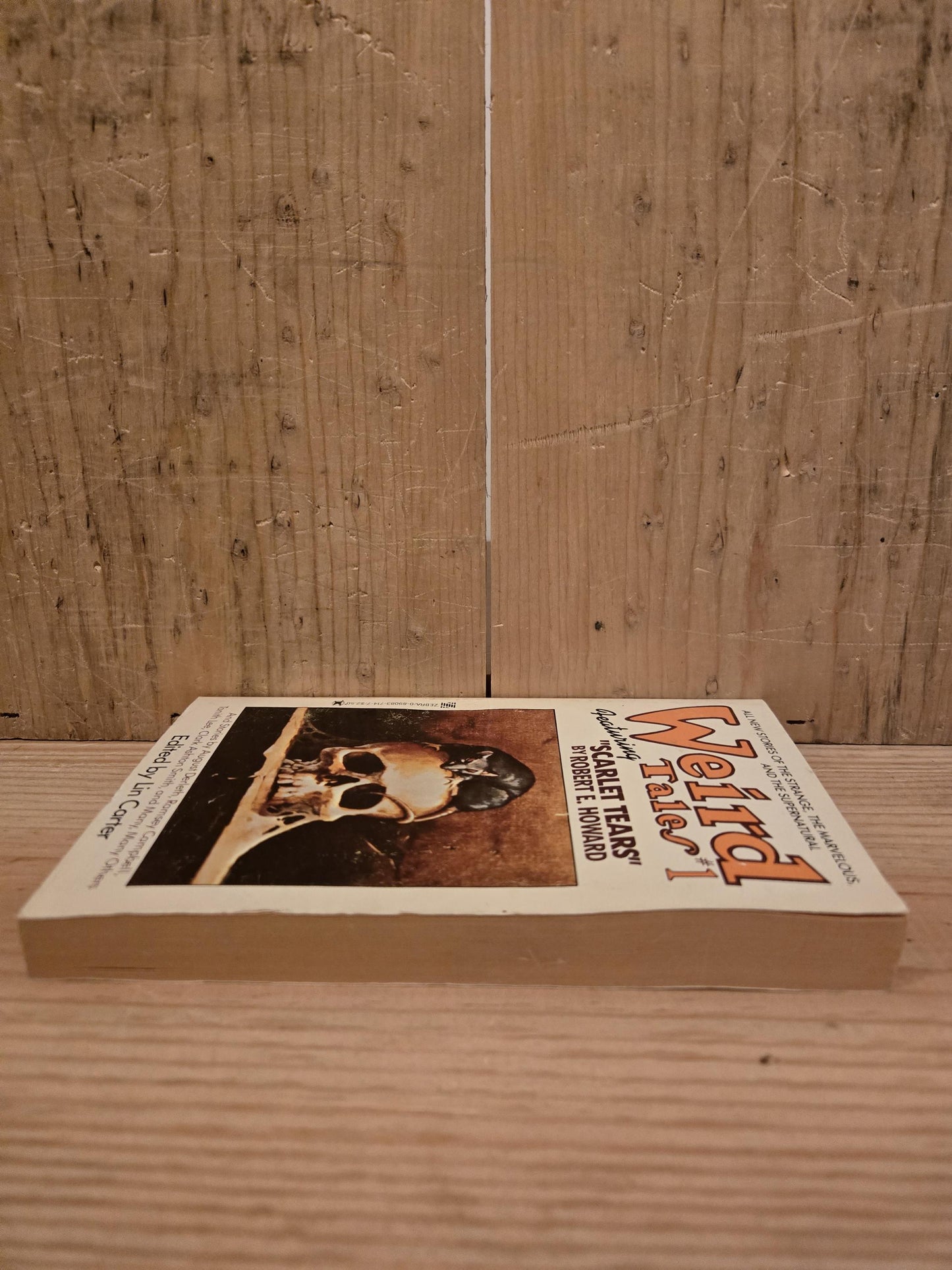 Weird Tales #1 // Edited by Lin Carter // 1980 // Vintage Paperback Mystery Fantasy Supernatural