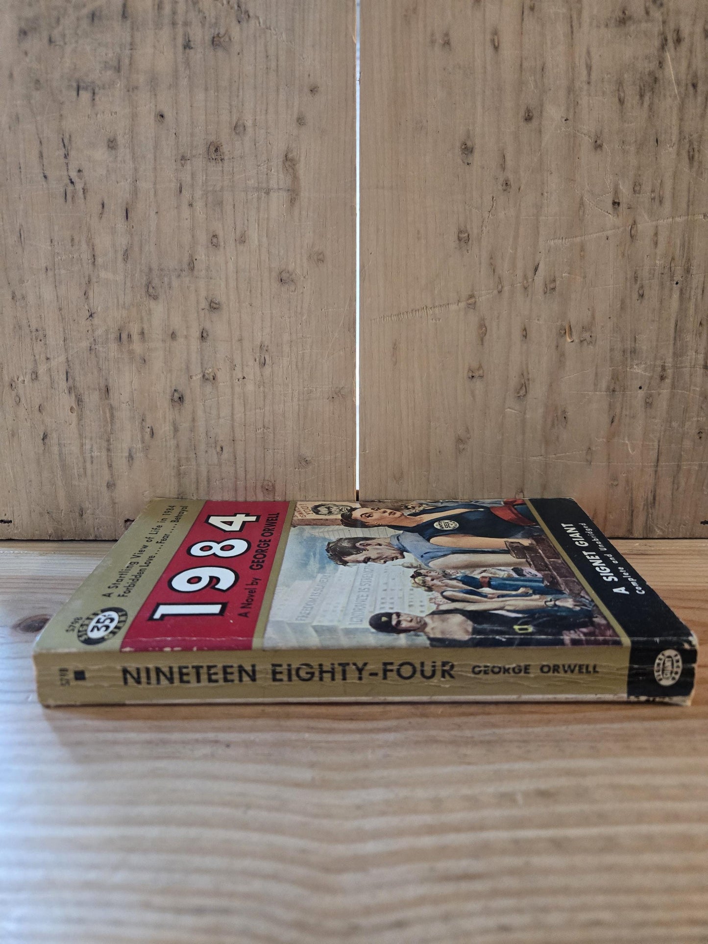1984 // George Orwell // Signet 11th Printing 1954 // Vintage Paperback Dystopian