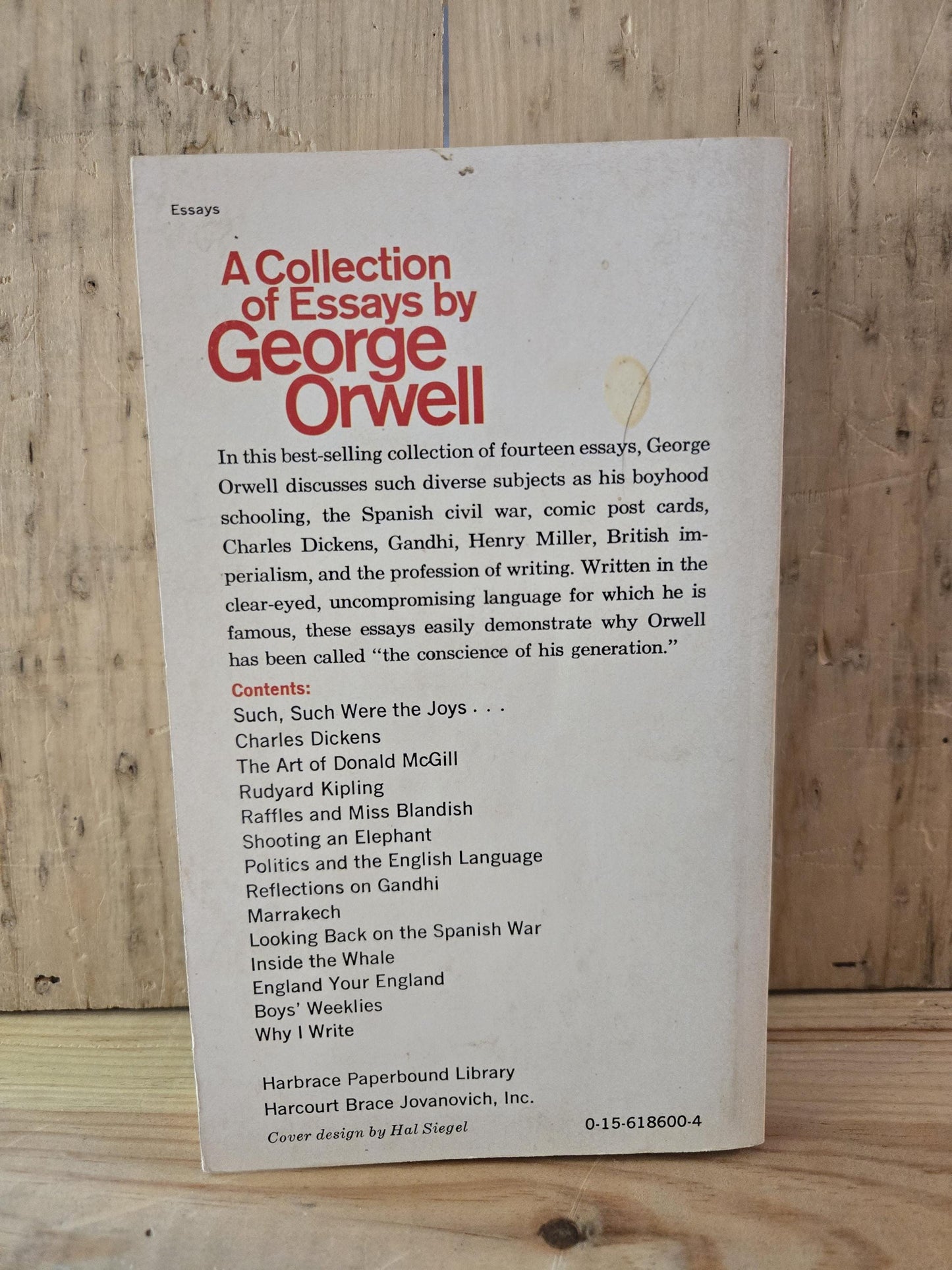A Collection of Essays by George Orwell // 1950s // Vintage Paperback