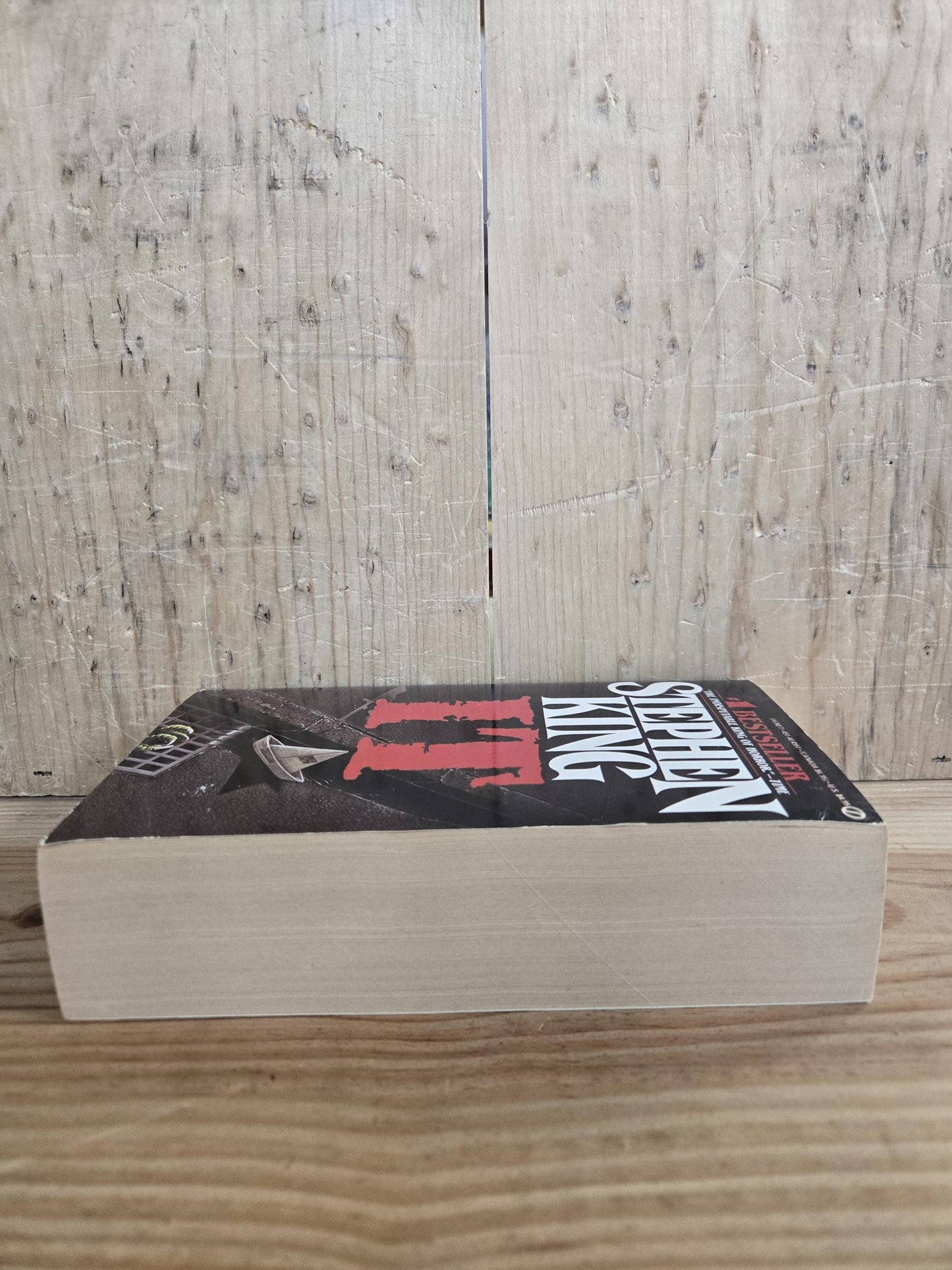 IT // Stephen King // 11th Printing 1987 // Vintage Paperback Horror