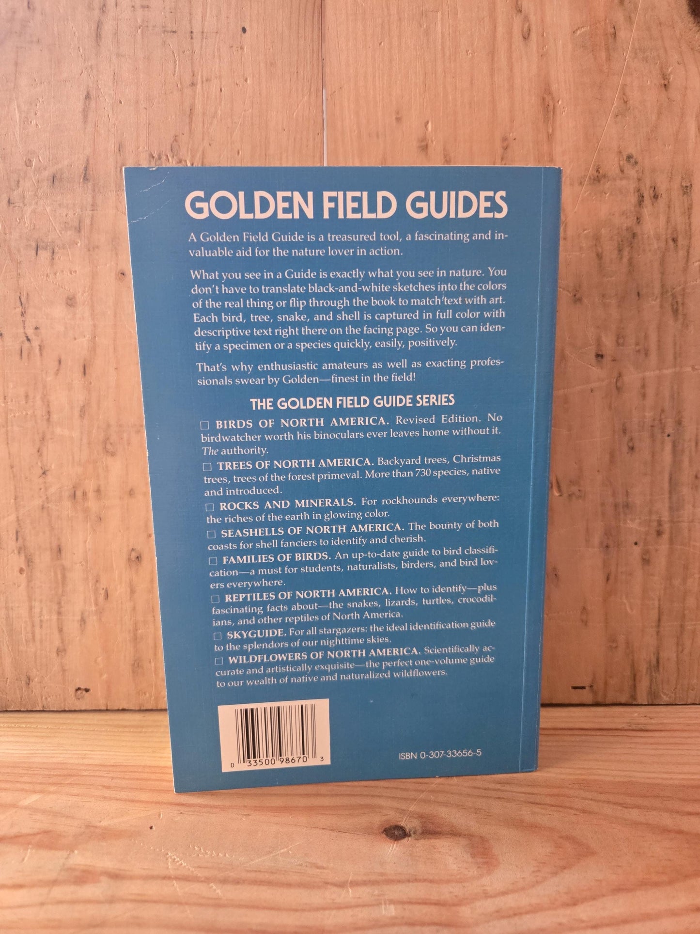 Birds of North America Field Guide // Golden Press // 1983 // Vintage Paperback Nature