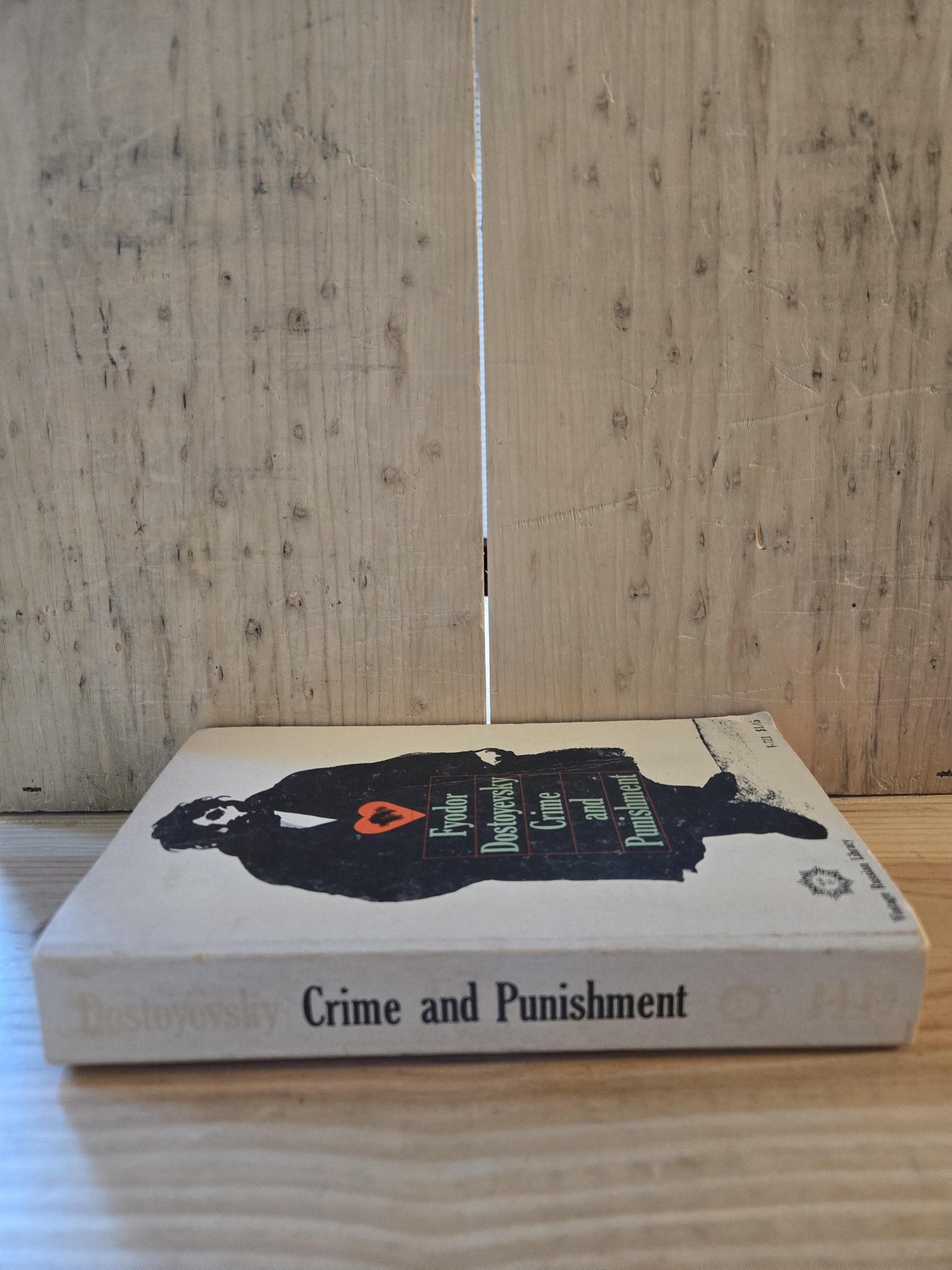 Crime and Punishment // Fyodor Dostoyevsky // 1960s // Vintage Paperback