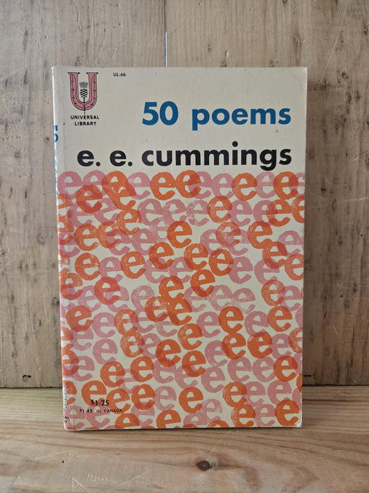 50 Poems // e.e. cummings // 1940s // Vintage Paperback Poetry
