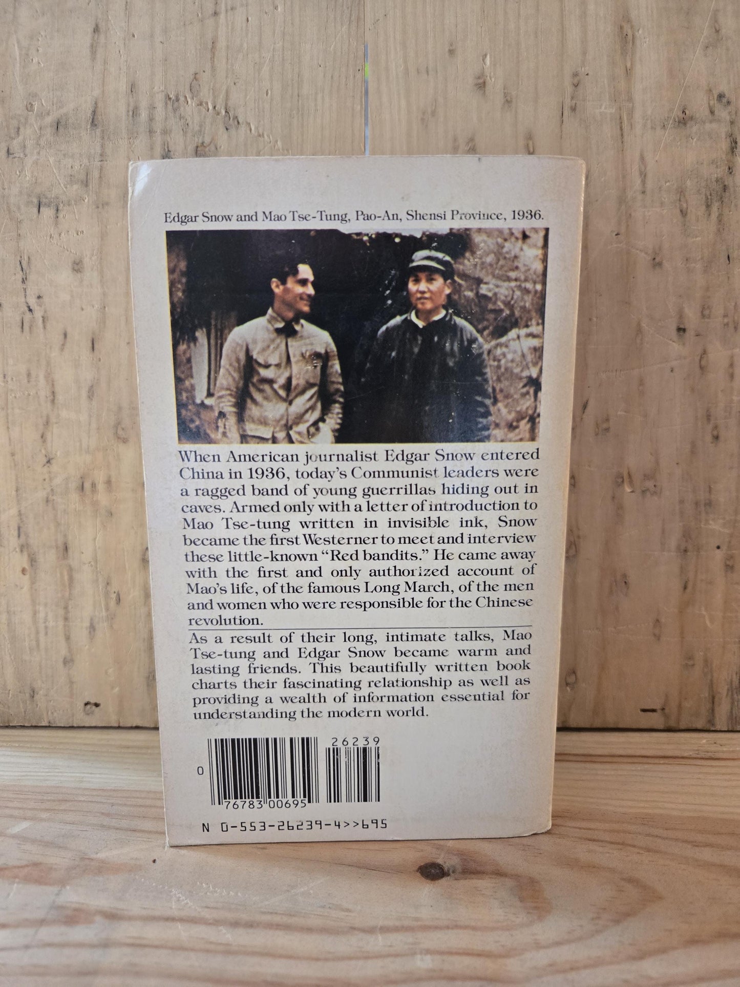 Red Star Over China // Edgar Snow // 1984 // Vintage Paperback History Politics