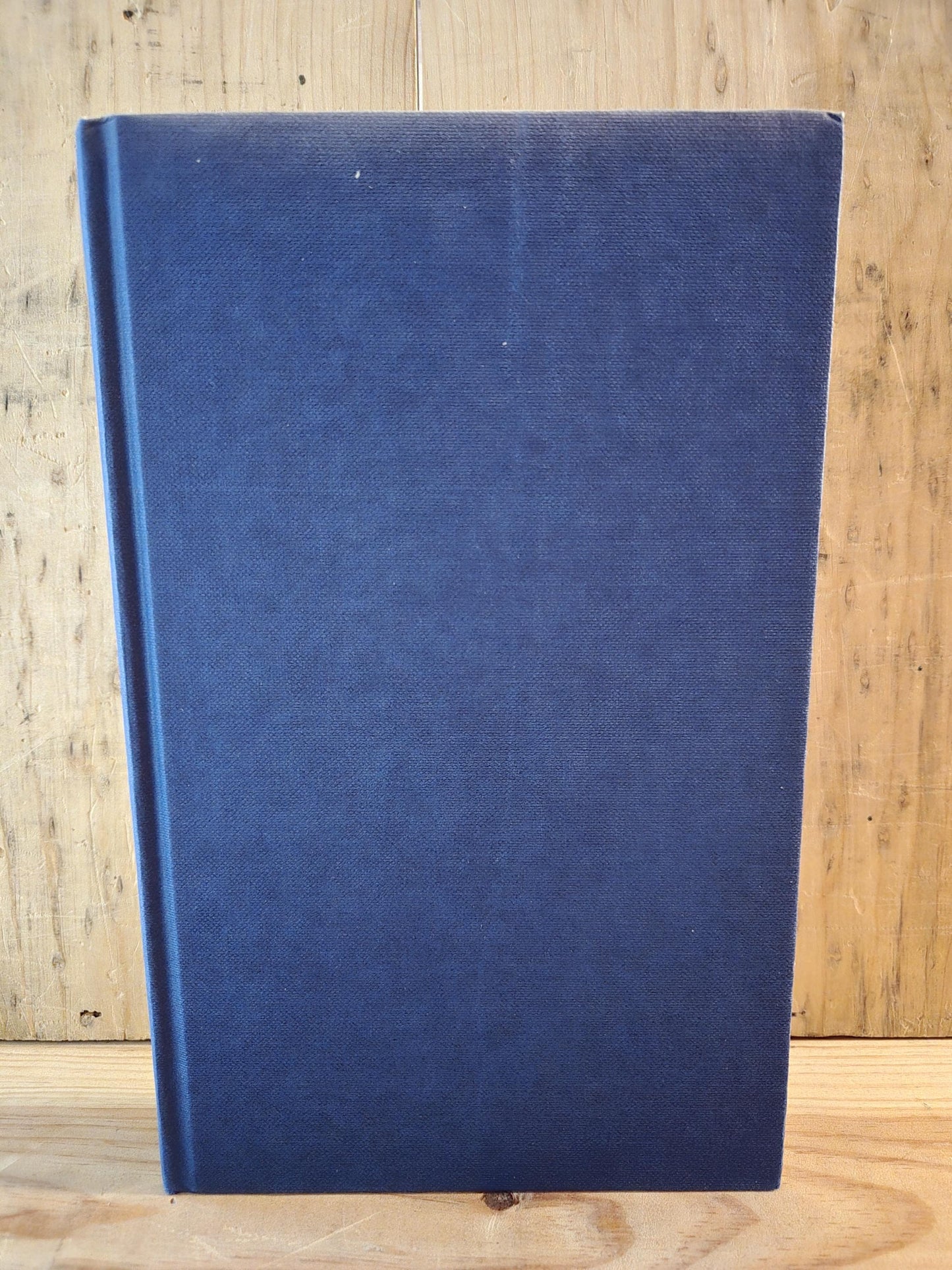 Scandinavian Legends and Folk-tales // Retold by Gwyn Jones // 1979 // Vintage Hardcover Mythology