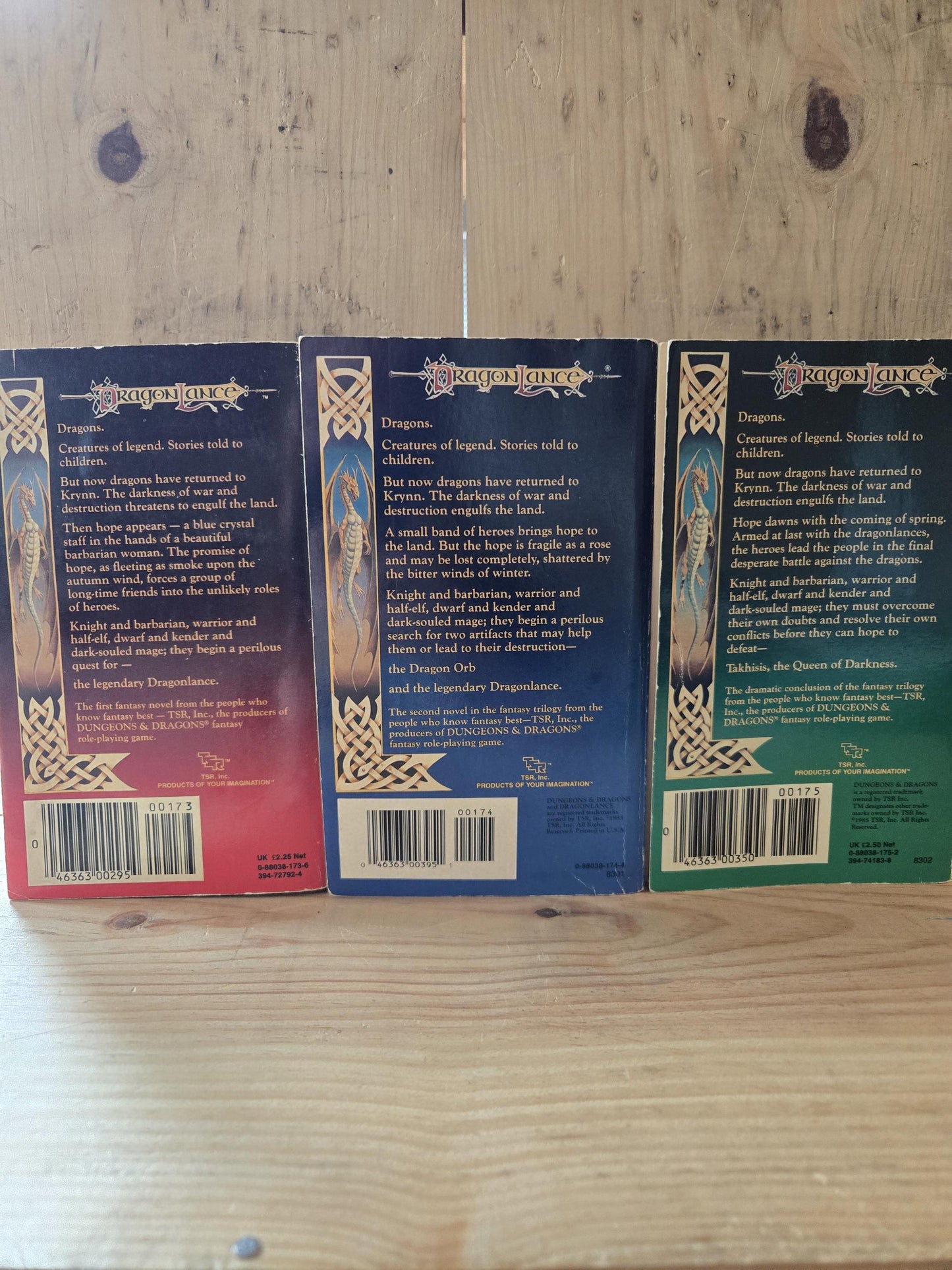 Dragonlance Chronicles Trilogy (3 Book Set) // Margaret Weis and Tracy Hickman // 1984 - 1985 // Vintage Paperback Fantasy D&D