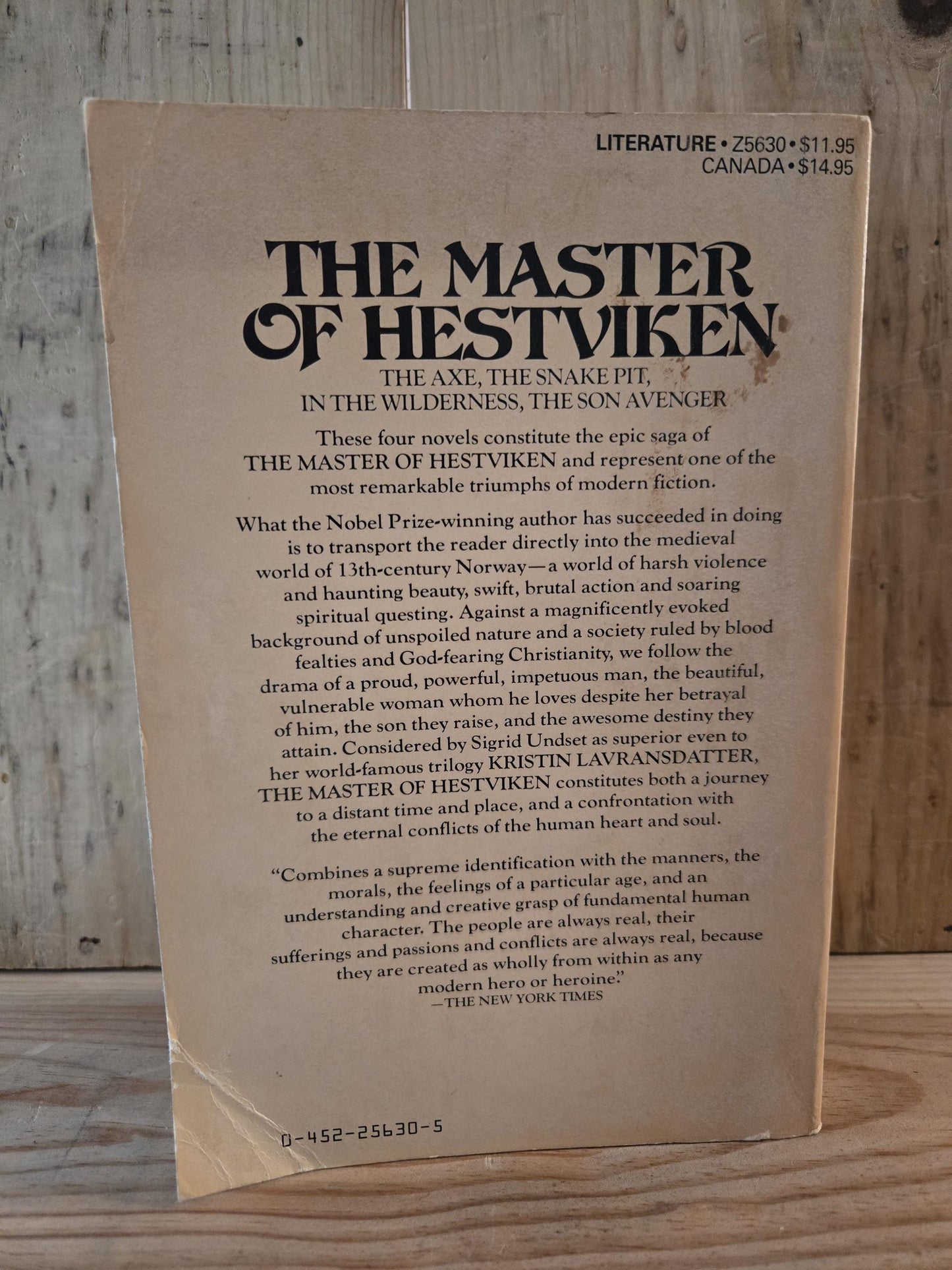 The Master of Hestviken // Sigrid Undset // 1978 // Vintage Paperback