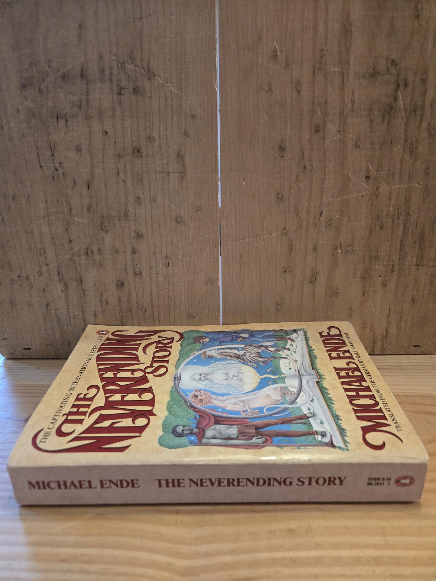 The Neverending Story // Michael Ende // 10th Printing 1984 // Vintage Paperback Fantasy