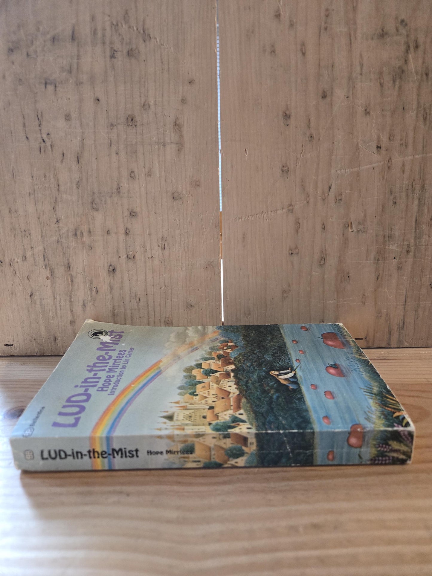 LUD-in-the-Mist // Hope Mirrlees // 1972 // Vintage Paperback Fantasy