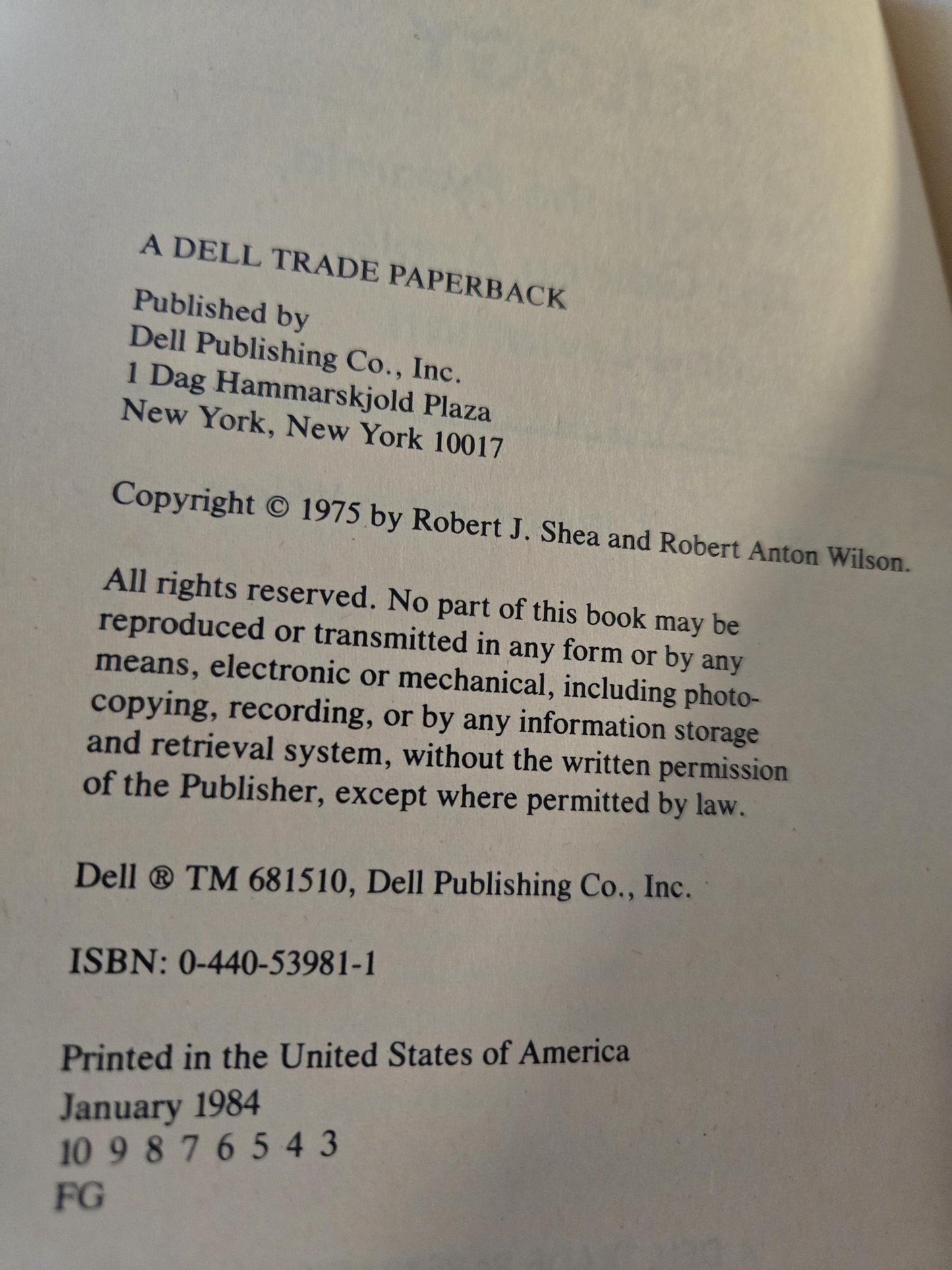 The Illuminatus! Trilogy // Robert Shea and Robert Anton Wilson // 3rd Printing 1984 // Vintage Paperback Sci-fi Omnibus Edition