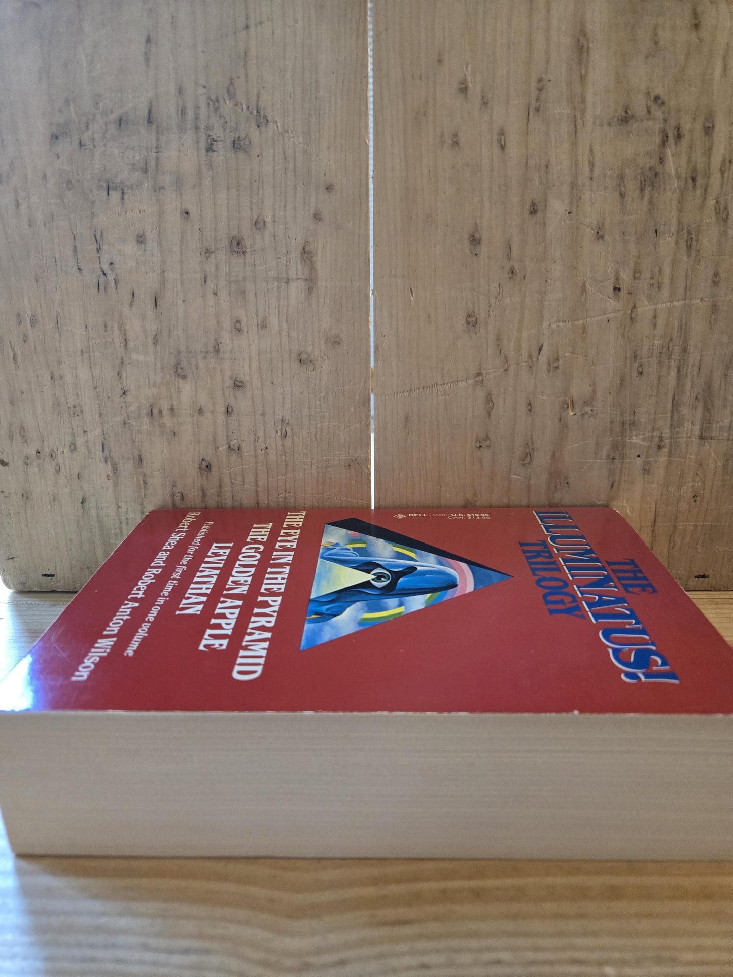 The Illuminatus! Trilogy // Robert Shea and Robert Anton Wilson // 3rd Printing 1984 // Vintage Paperback Sci-fi Omnibus Edition