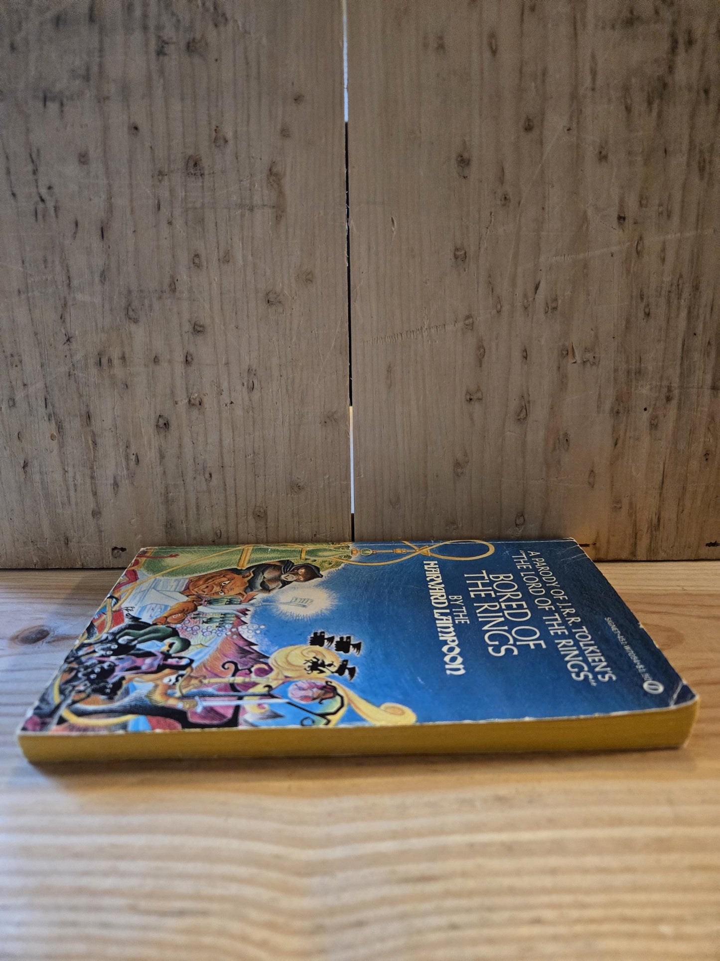 Bored of the Rings // Harvard Lampoon // 1969 // Vintage Paperback Fantasy Parody