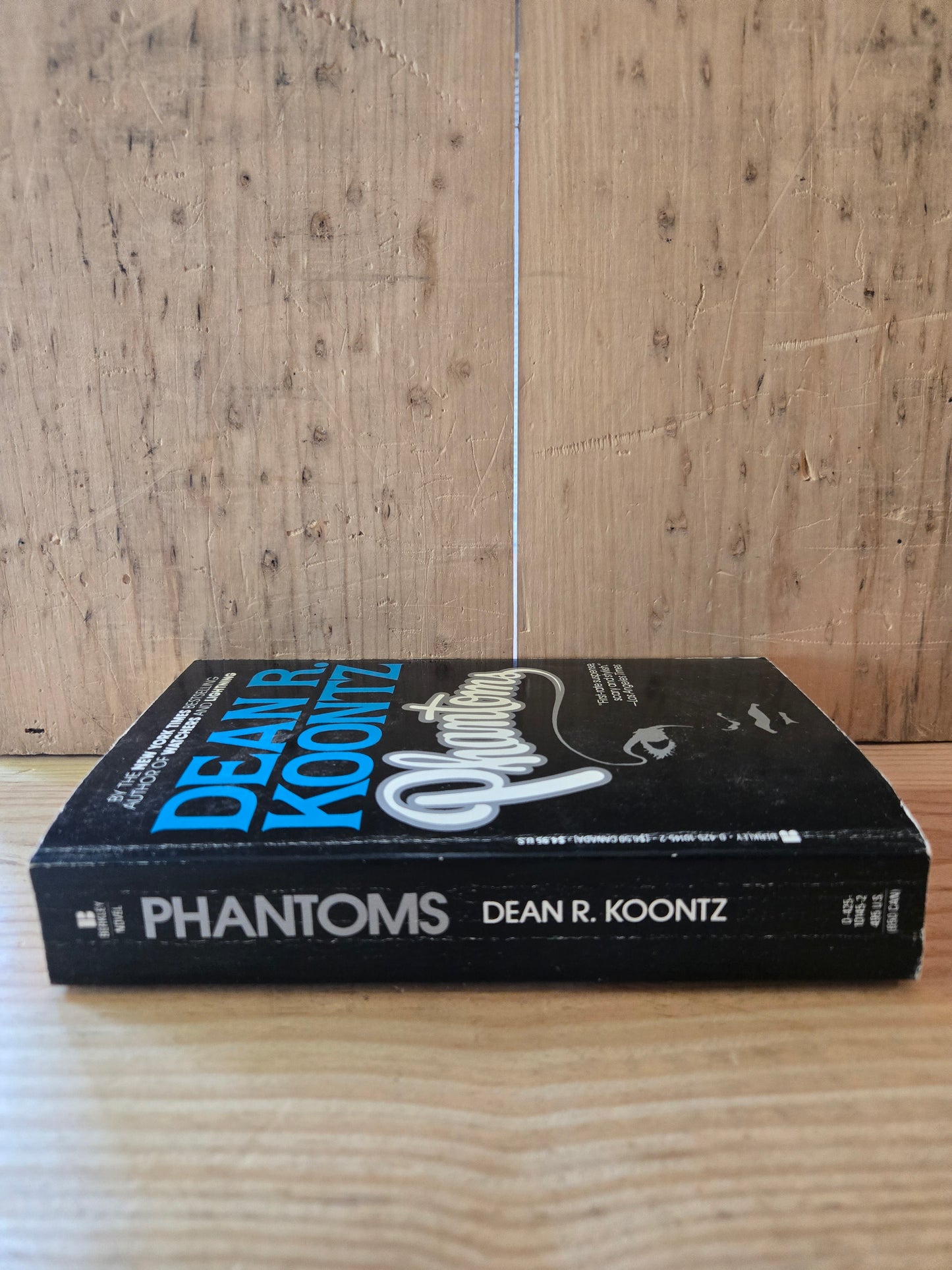 Phantoms // Dean R. Koontz // 1983 // Vintage Paperback Horror Thriller