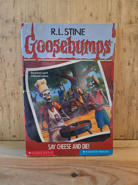 Goosebumps #4: Say Cheese and Die! // R.L. Stine // 33rd Printing 1992 // Vintage Paperback