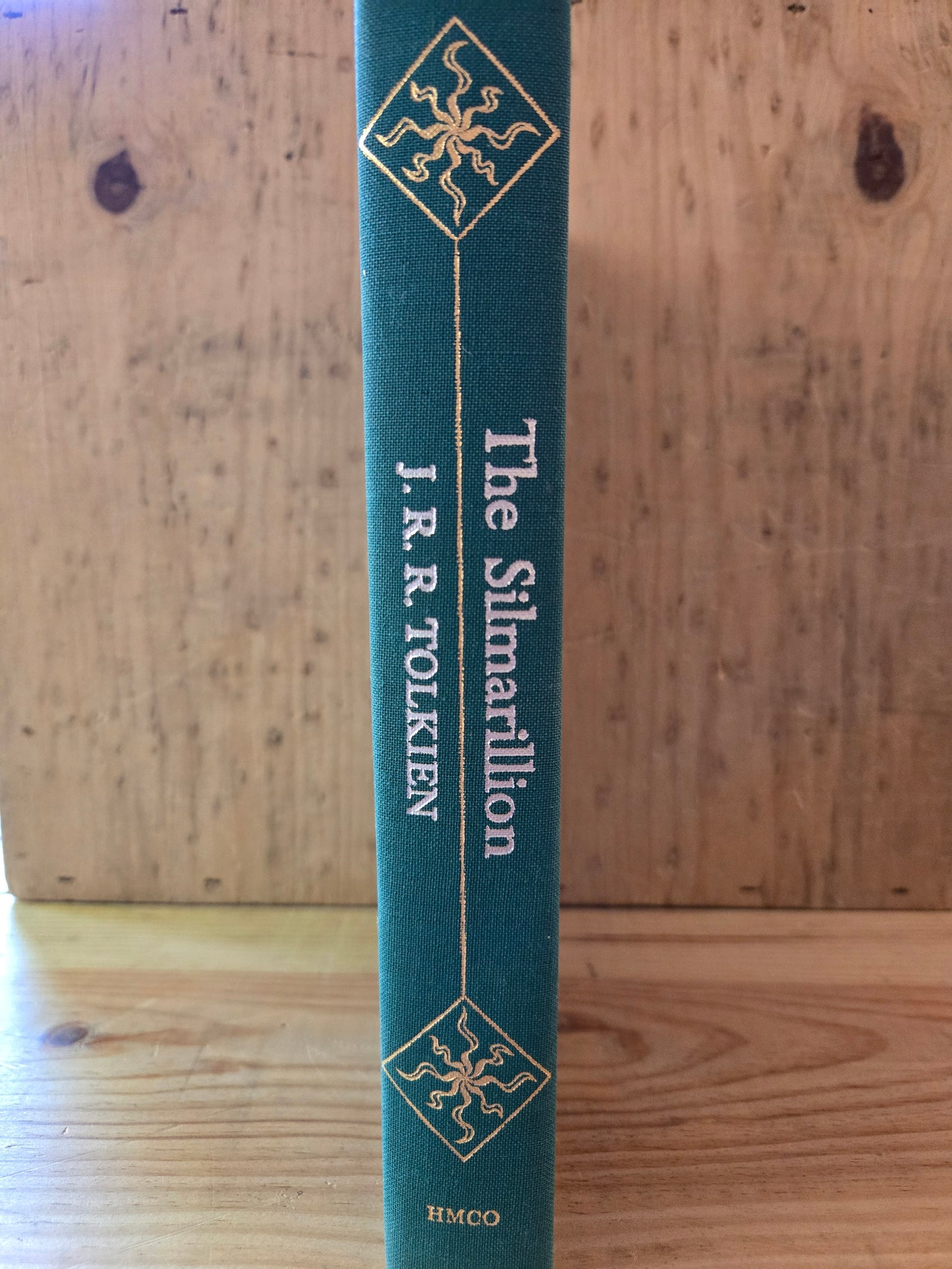 The Silmarillion // J.R.R. Tolkien // 1st American Edition 1st Printing 1977 // Vintage Hardcover with Map