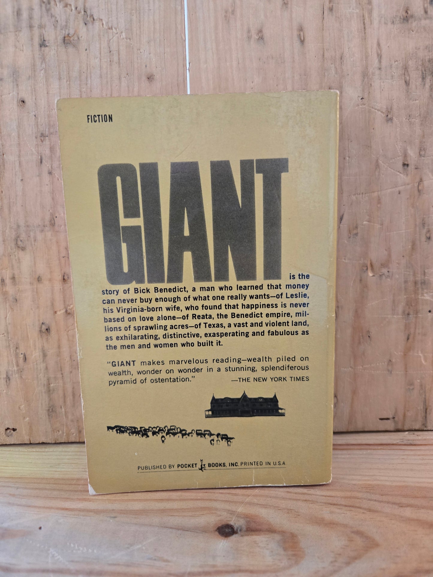 Giant // Edna Ferber // 1966 // Vintage Paperback