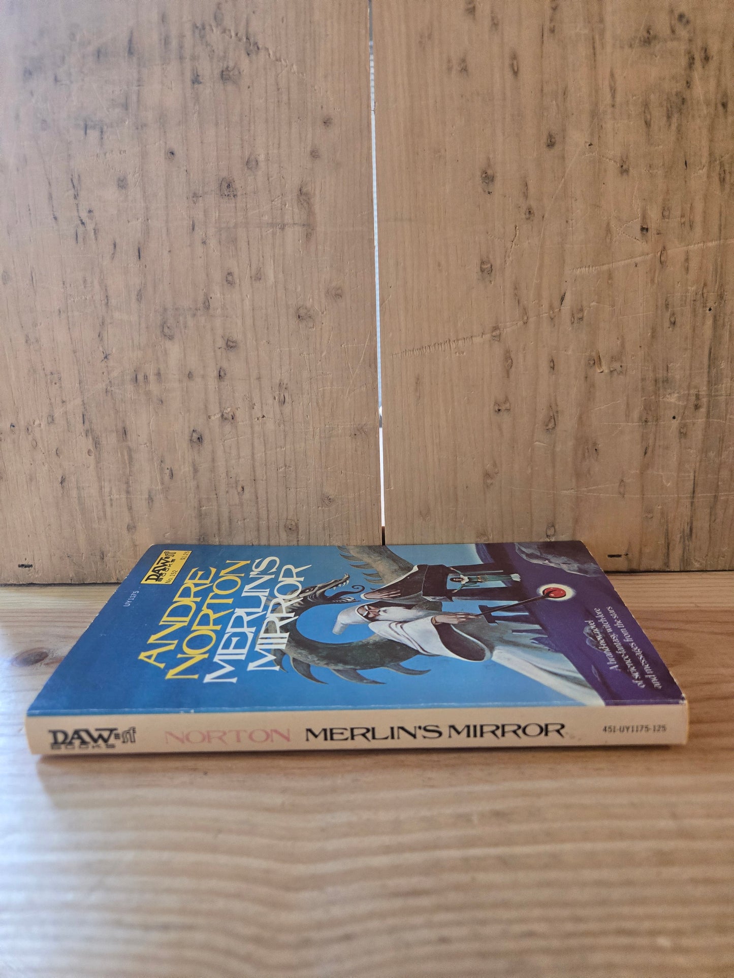 Merlin's Mirror // Andre Norton // 1975 // Vintage Paperback Fantasy