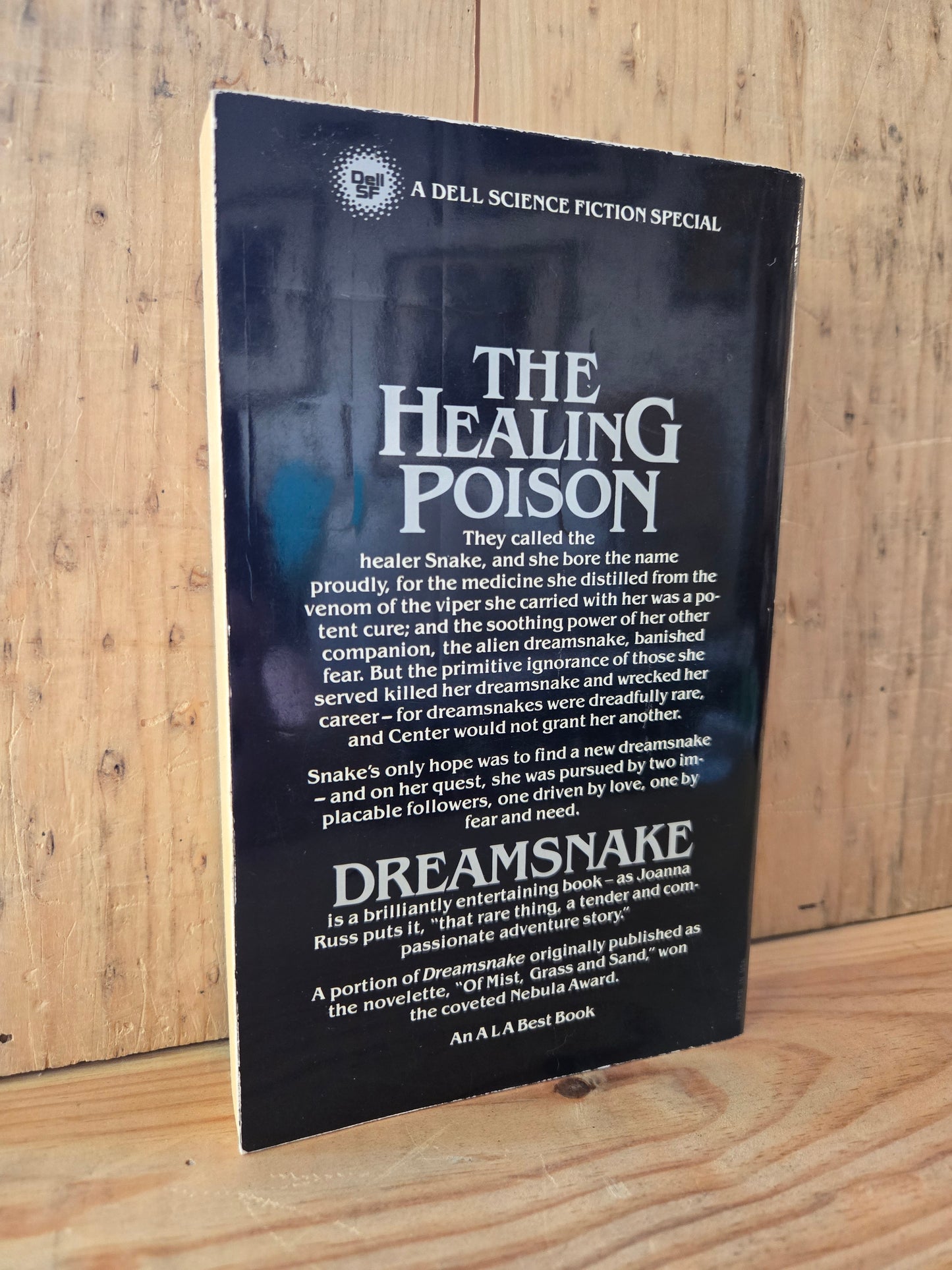 Dreamsnake // Vonda N. McIntyre // 1979 // Vintage Paperback Sci-fi Fantasy