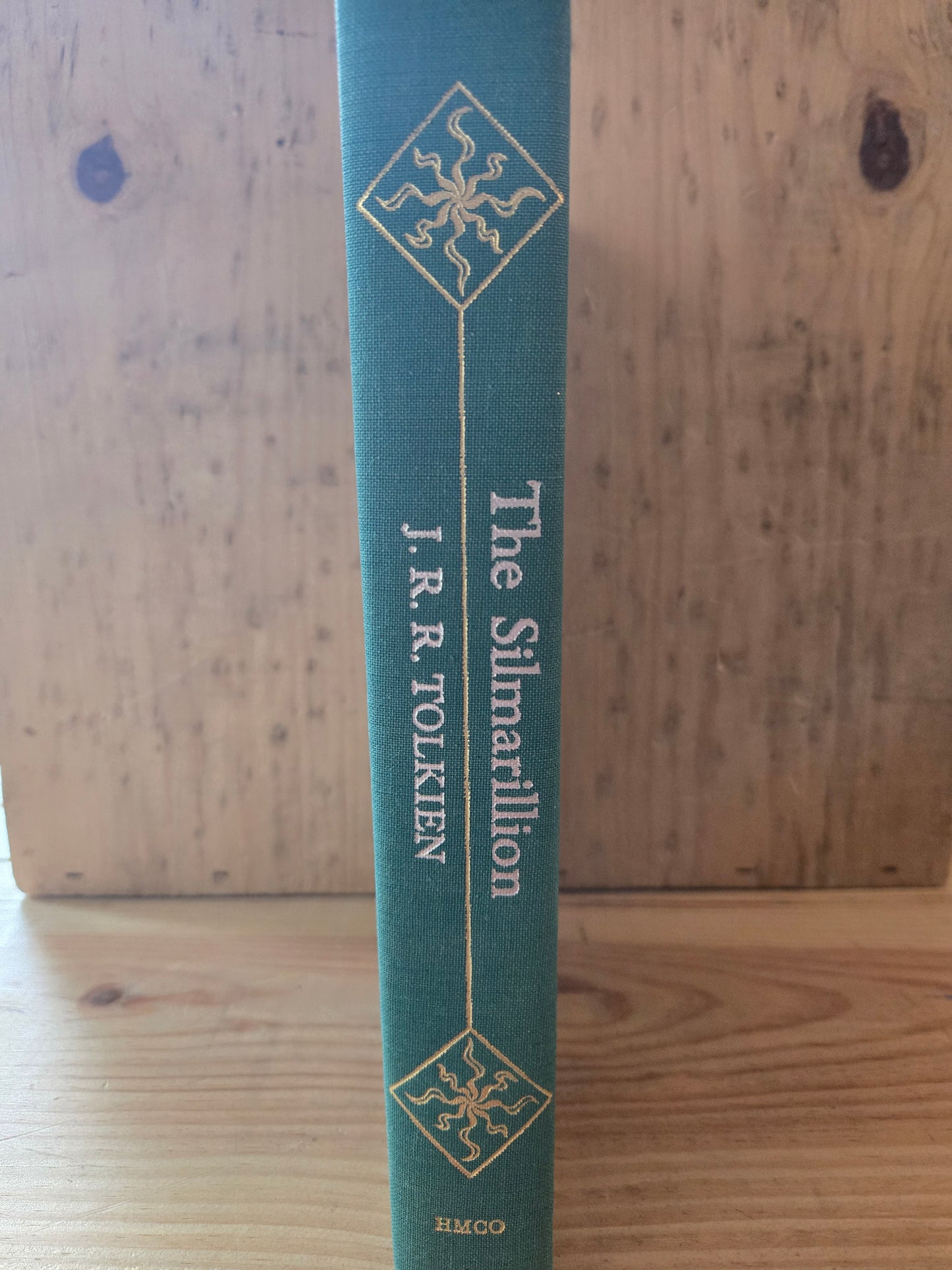 The Silmarillion // J.R.R. Tolkien // 1st U.S. Edition 4th Printing with Map Included // Vintage Hardcover Lord of the Rings