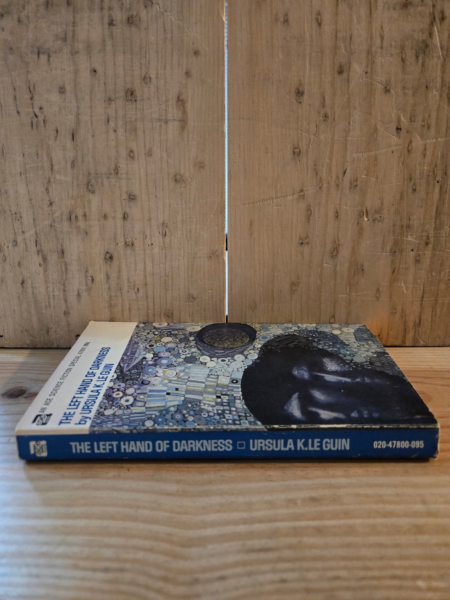 The Left Hand of Darkness // Ursula K. Le Guin // 1st Printing Ace 1969 // Vintage Paperback Sci-fi