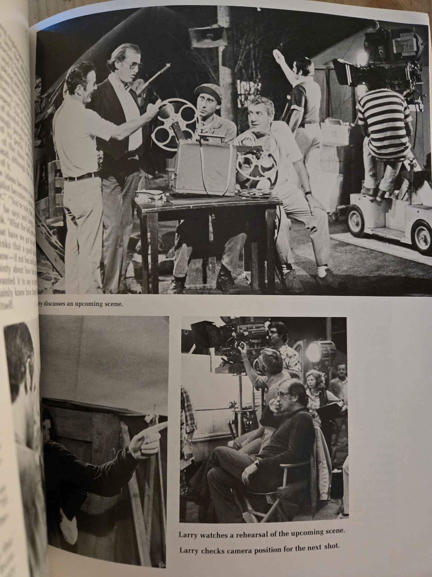 MASH: The Exclusive, Inside Story of TV's Most Popular Show // Davis S. Reiss // 1980 // Vintage Paperback Television