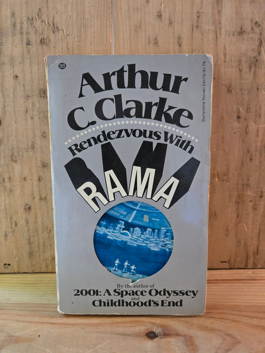 Rendezvous with Rama // Arthur C. Clarke // 1974 // Vintage Paperback Sci-fi