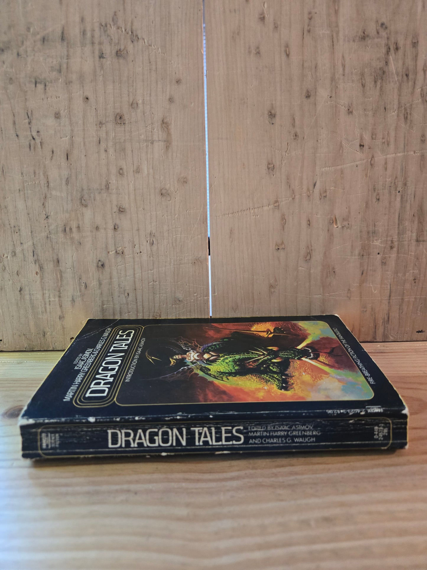Dragon Tales // Edited by Isaac Asimov // 1982 // Vintage Paperback Fantasy