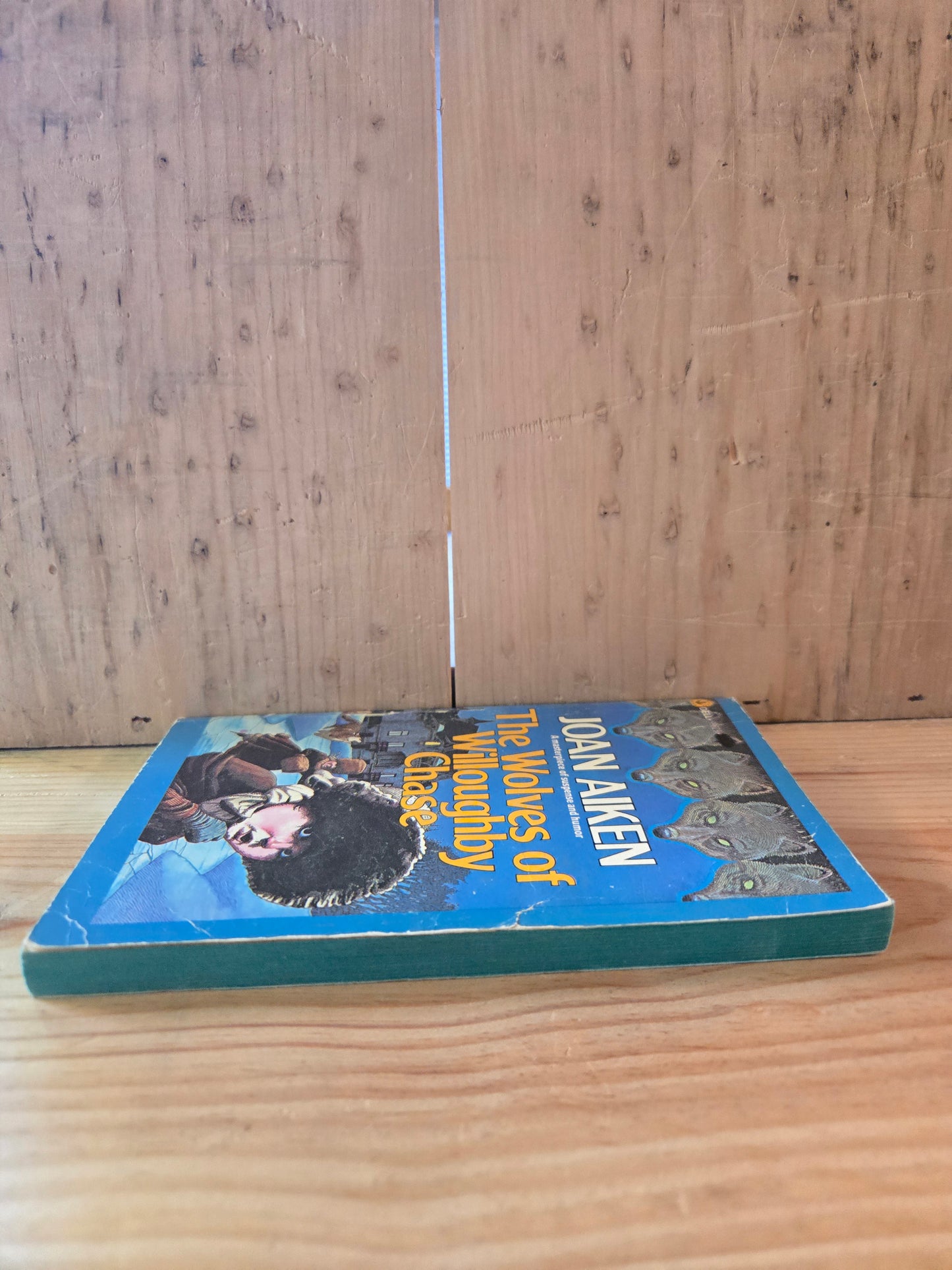 The Wolves of Willoughby Chase // Joan Aiken // 1981 // Vintage Paperback
